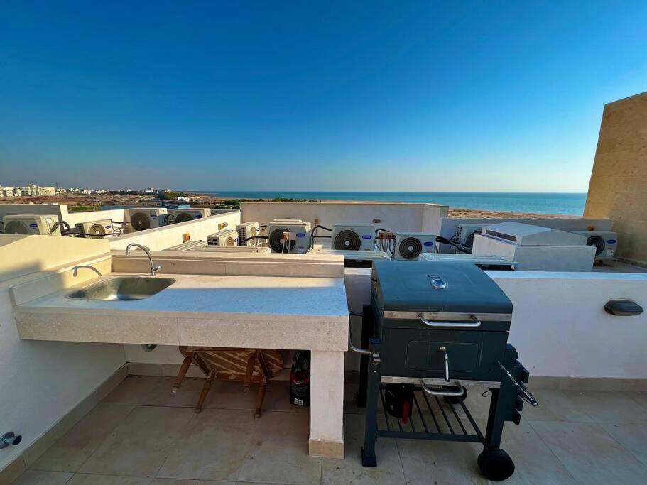 Mangroovy Seafront condo - Great Kite Surfing