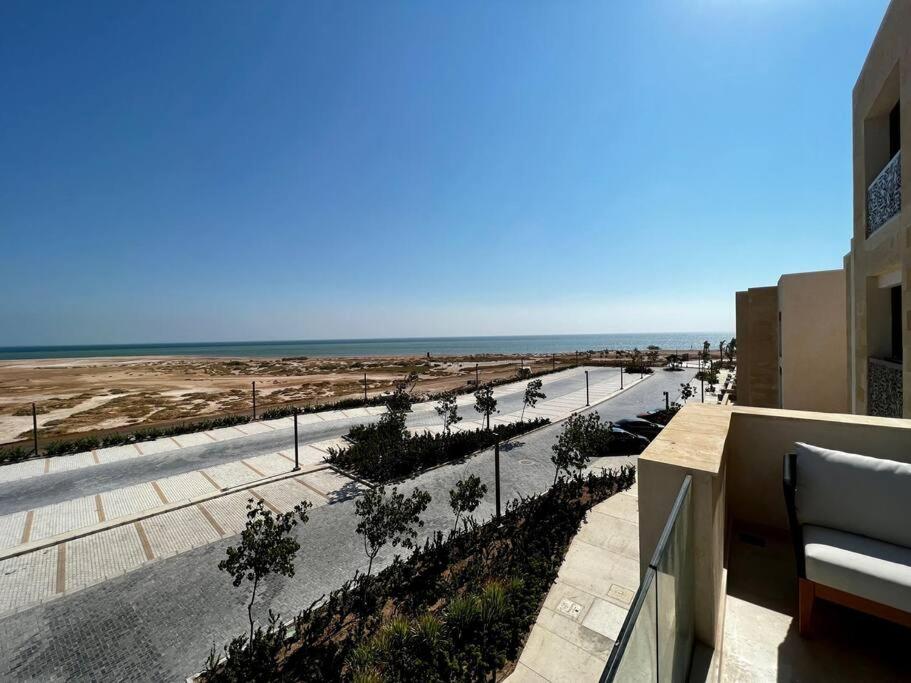 Mangroovy Seafront condo - Great Kite Surfing