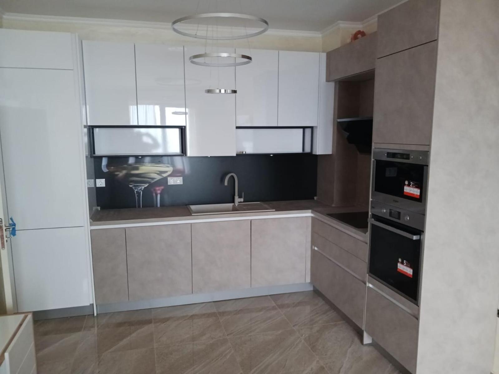Luxury Penthouse Apartments at Valencia Gardens