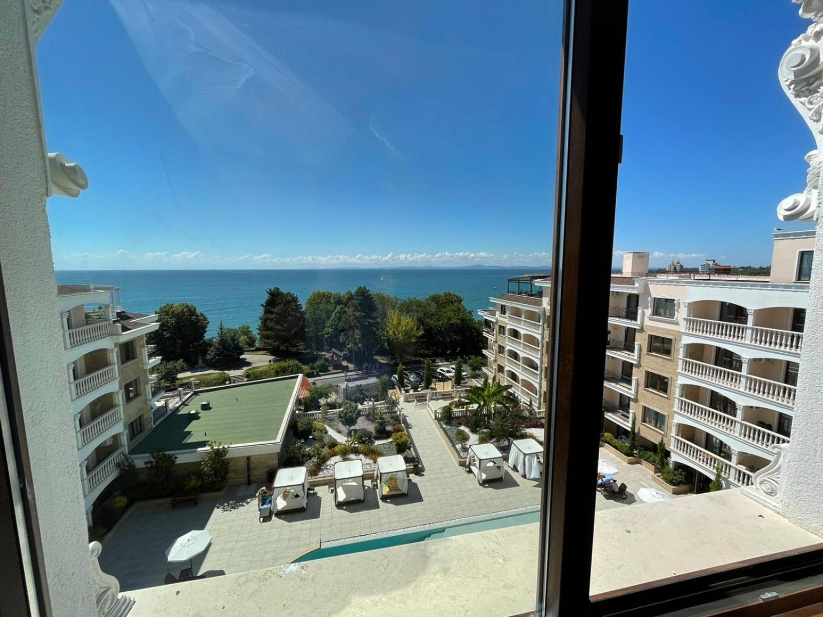 Luxury Penthouse Apartments at Valencia Gardens