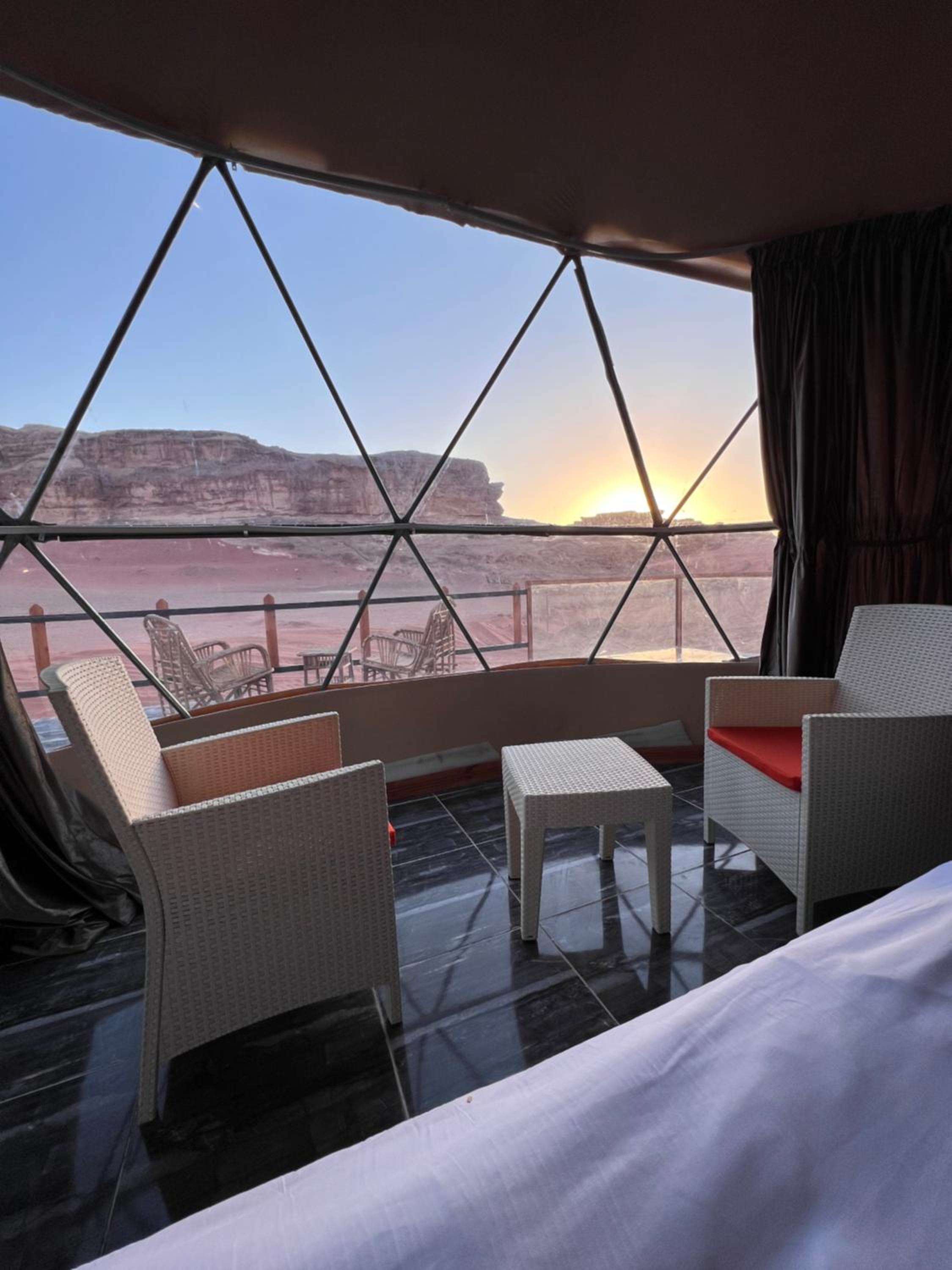 Orbit camp
