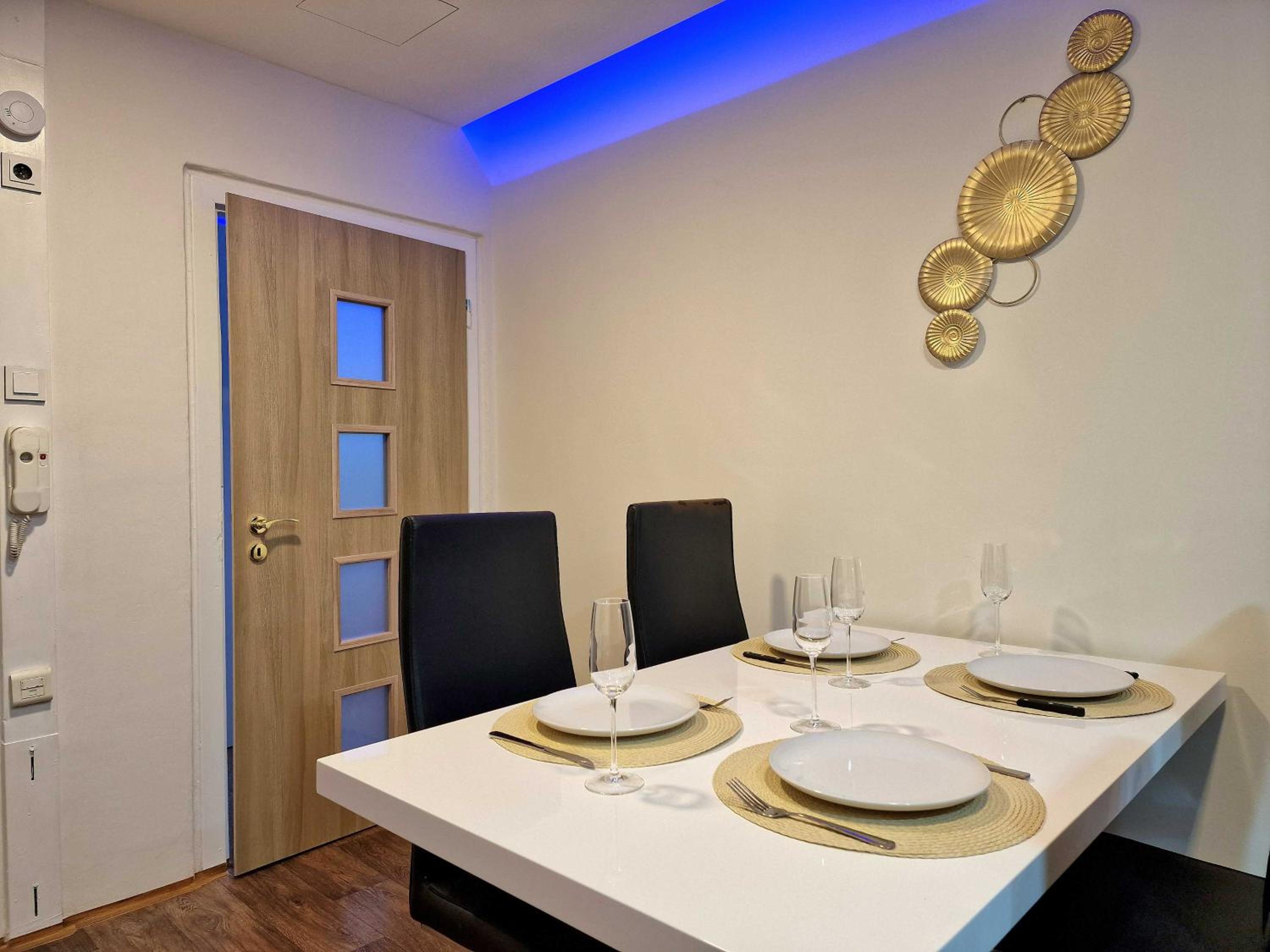 Wellness Gold apartment with Private SAUNA & JACUZZI