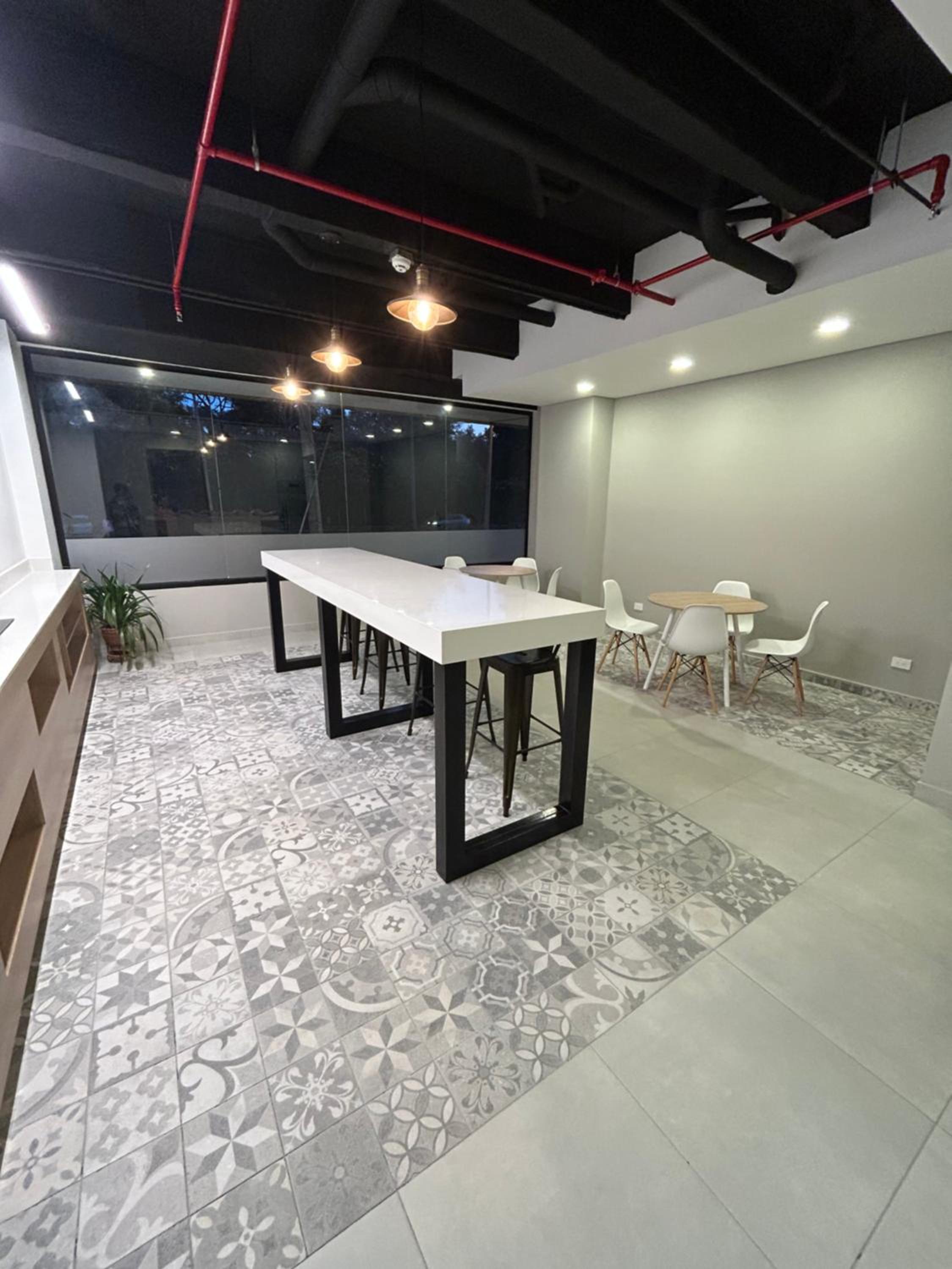 Aptoestudio completamente dotado!