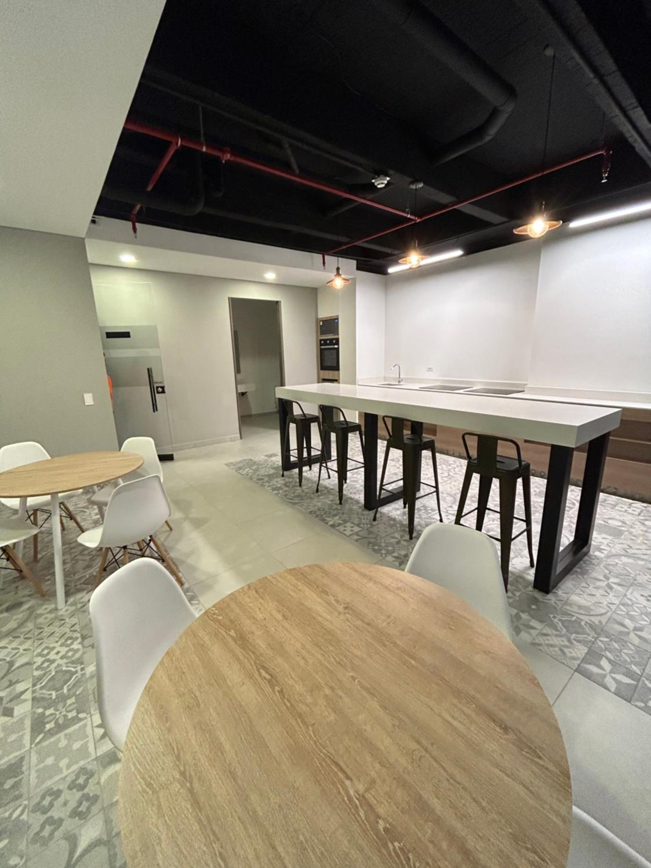 Aptoestudio completamente dotado!
