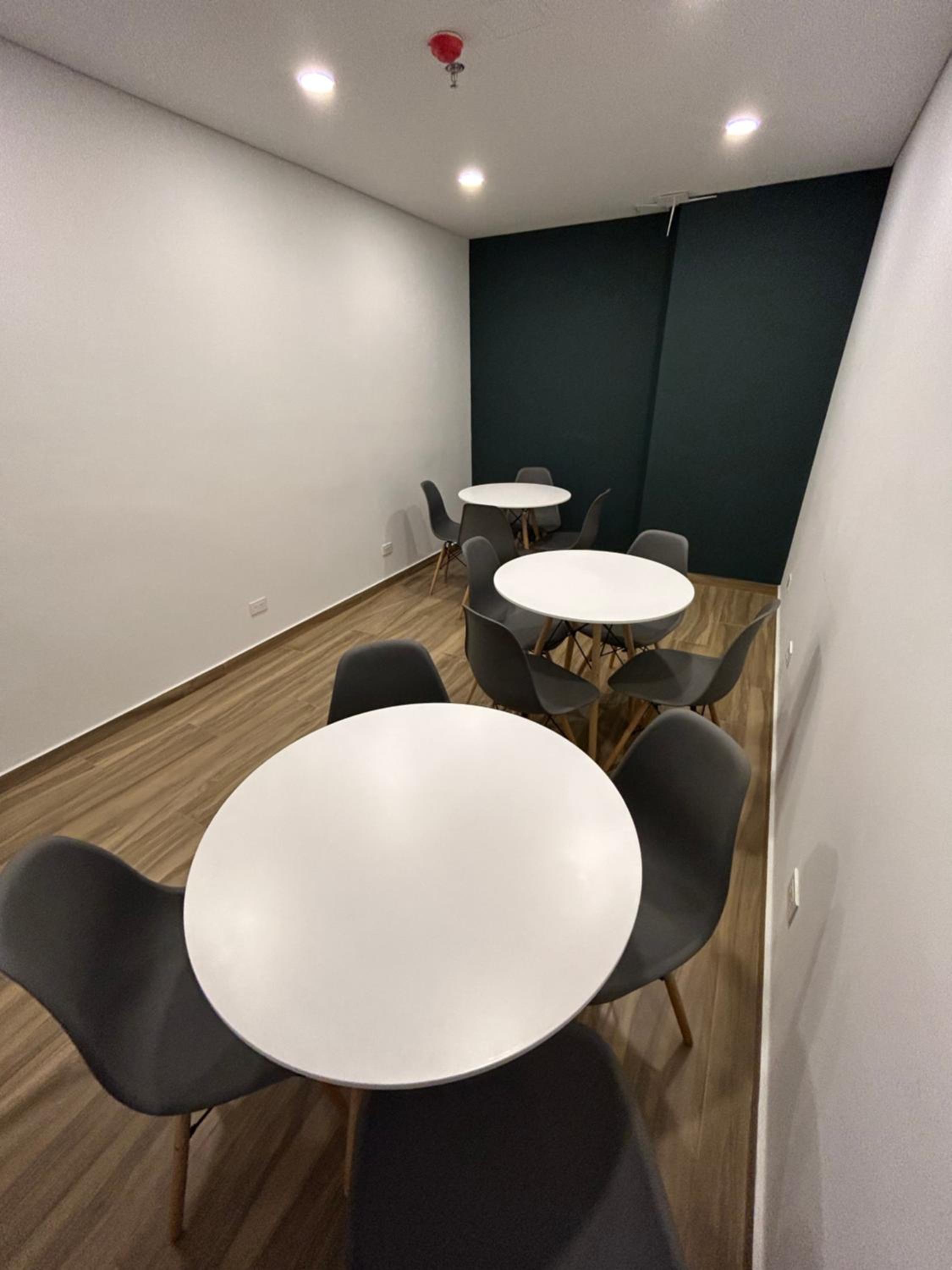 Aptoestudio completamente dotado!