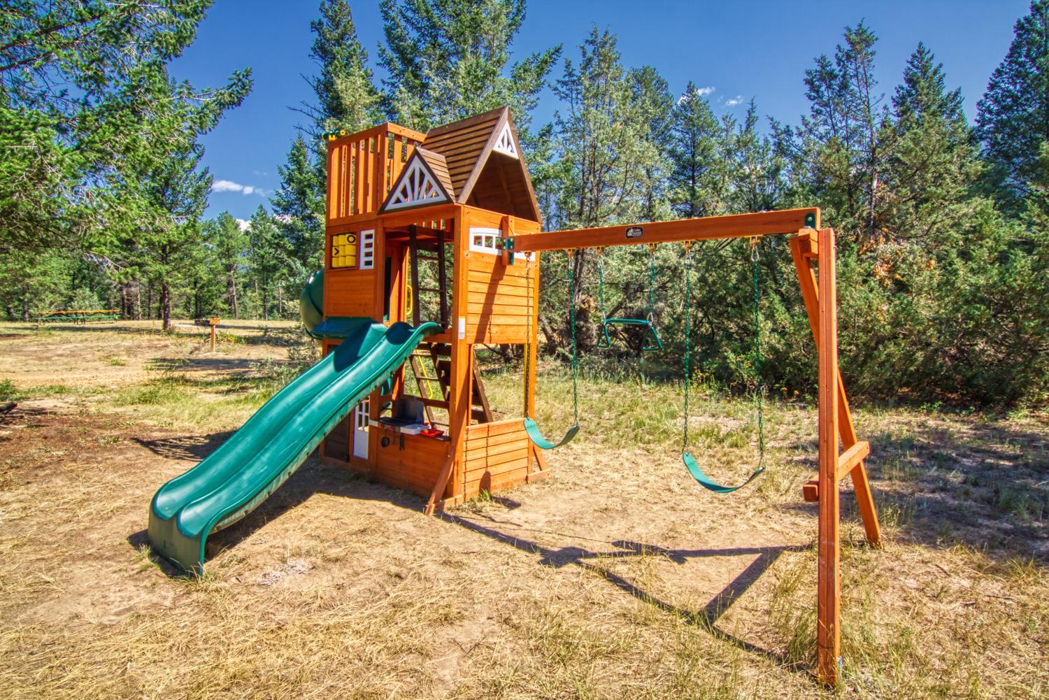 The Raven's Nest Resort & Campground