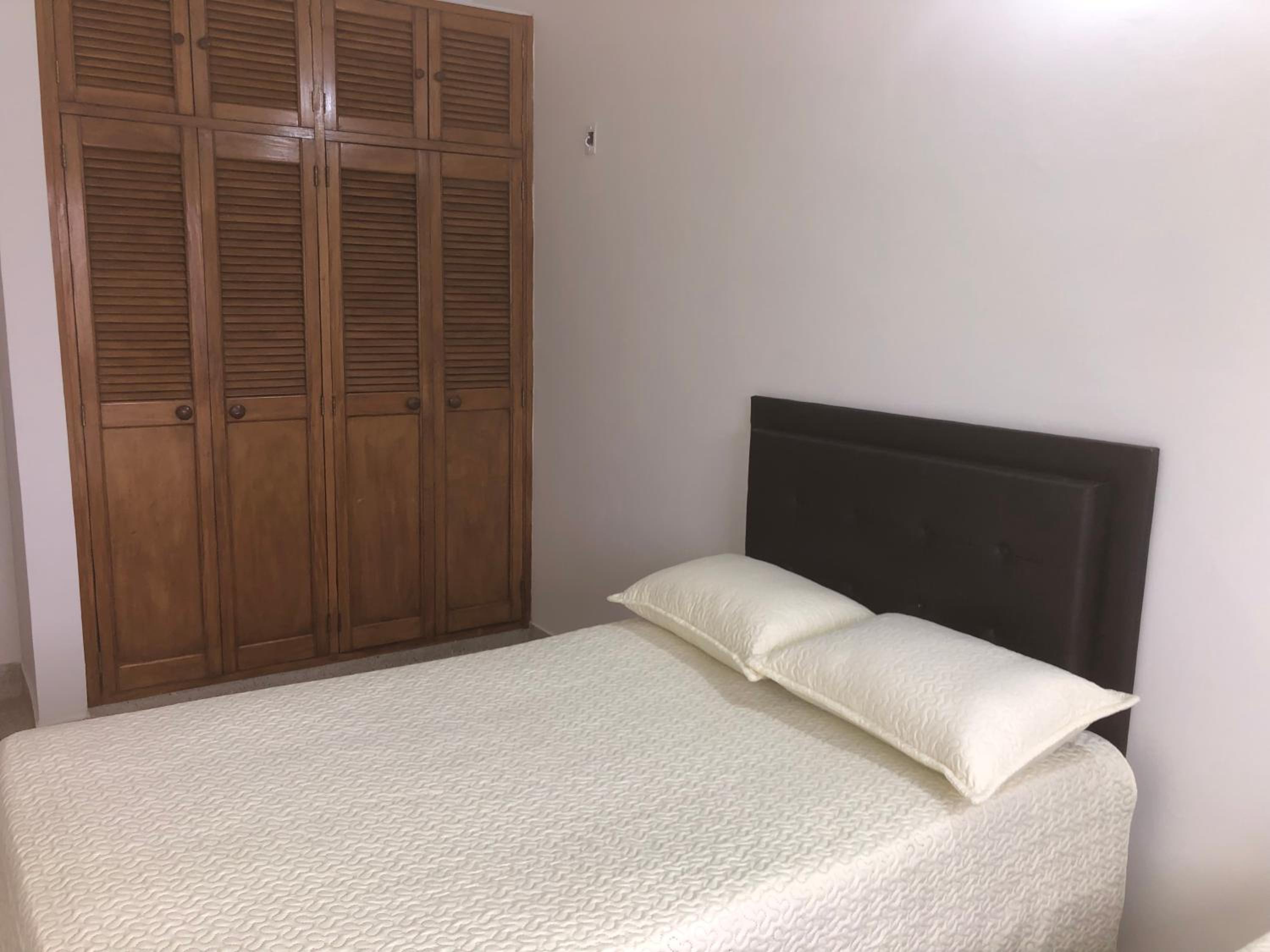 Apartamento amplio en laureles, excelente ubicación, 3 alcobas 403