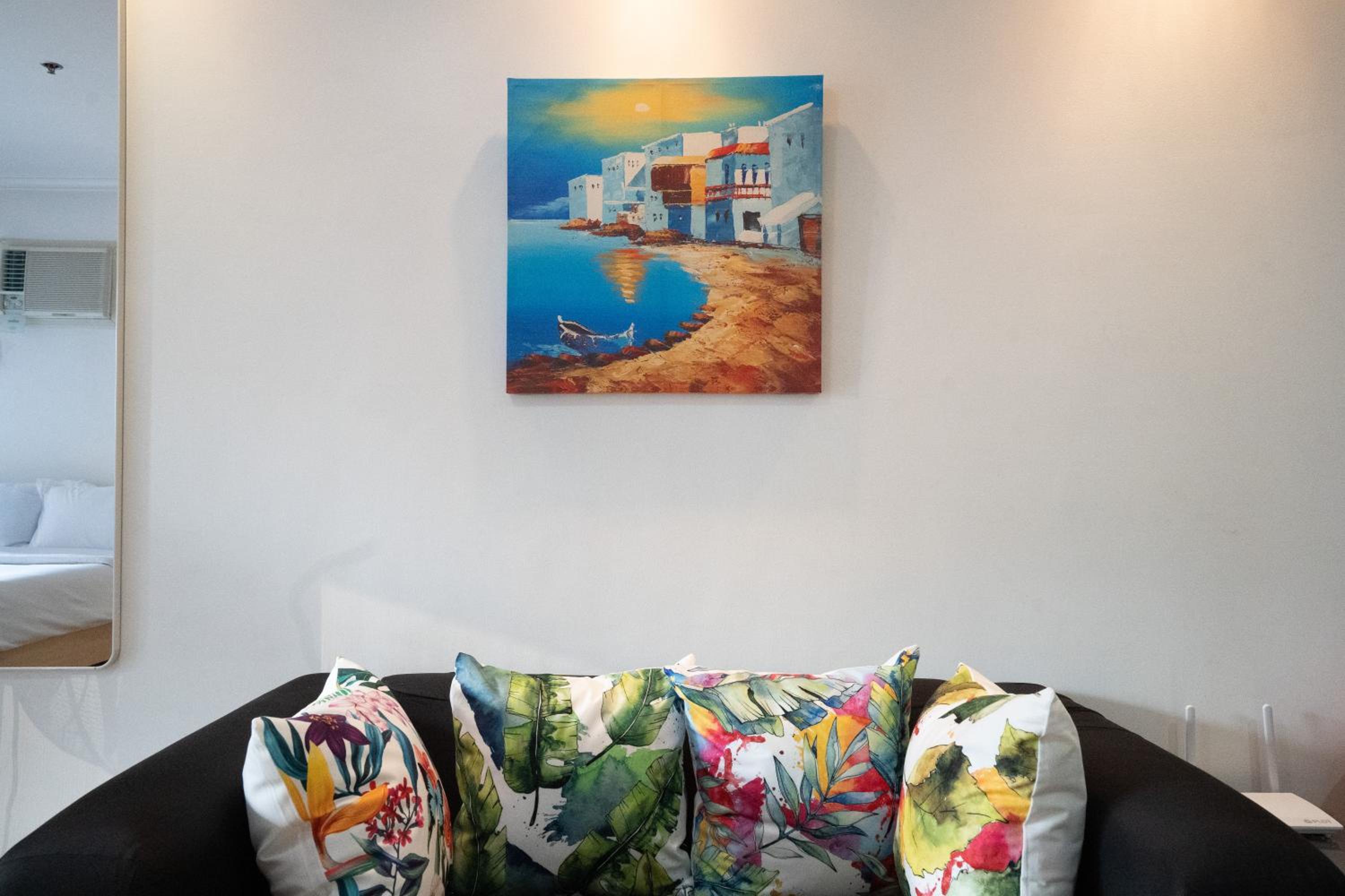StayHere BGC City Studio in SOMA near SM Aura