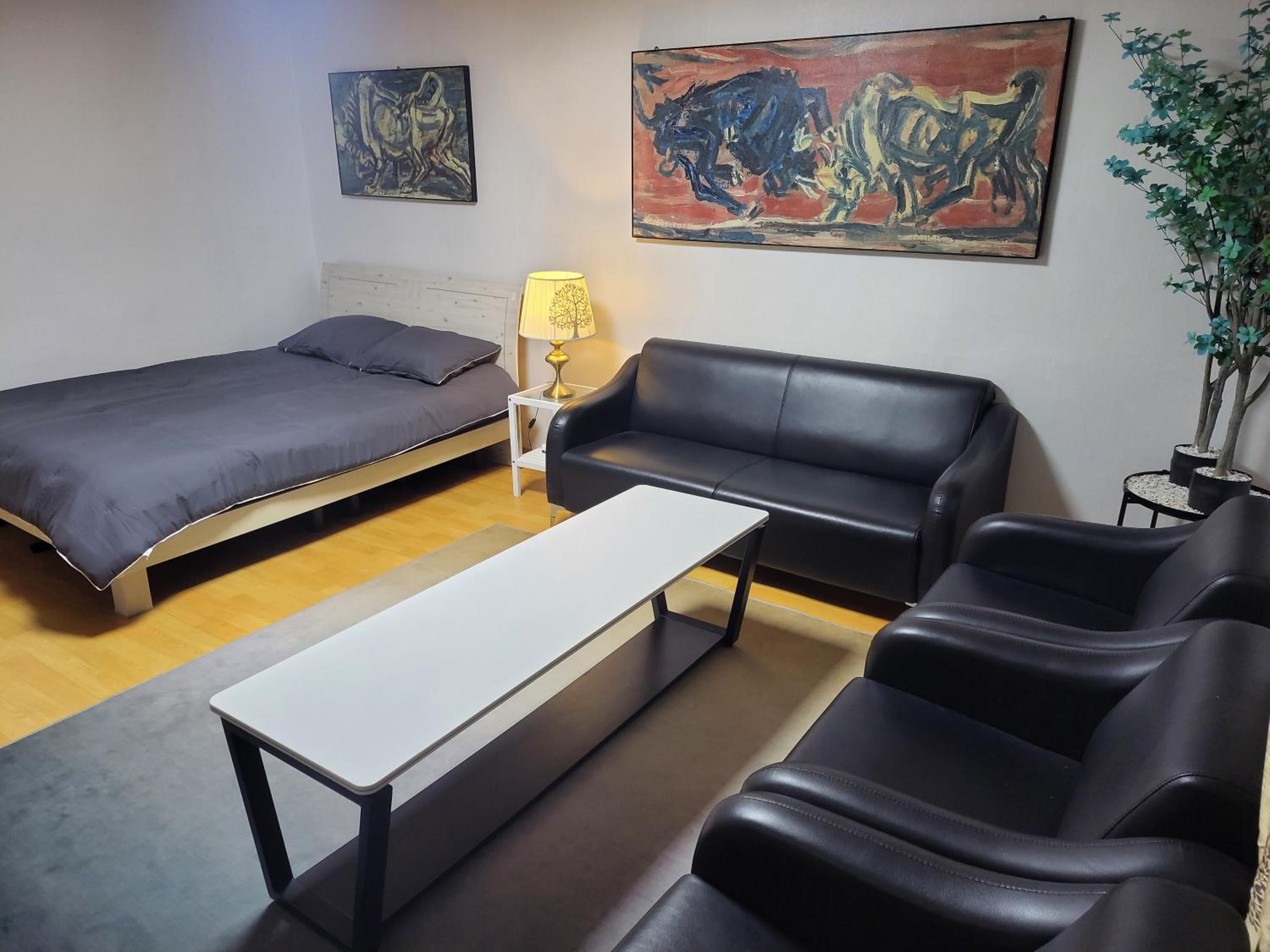 hotel room