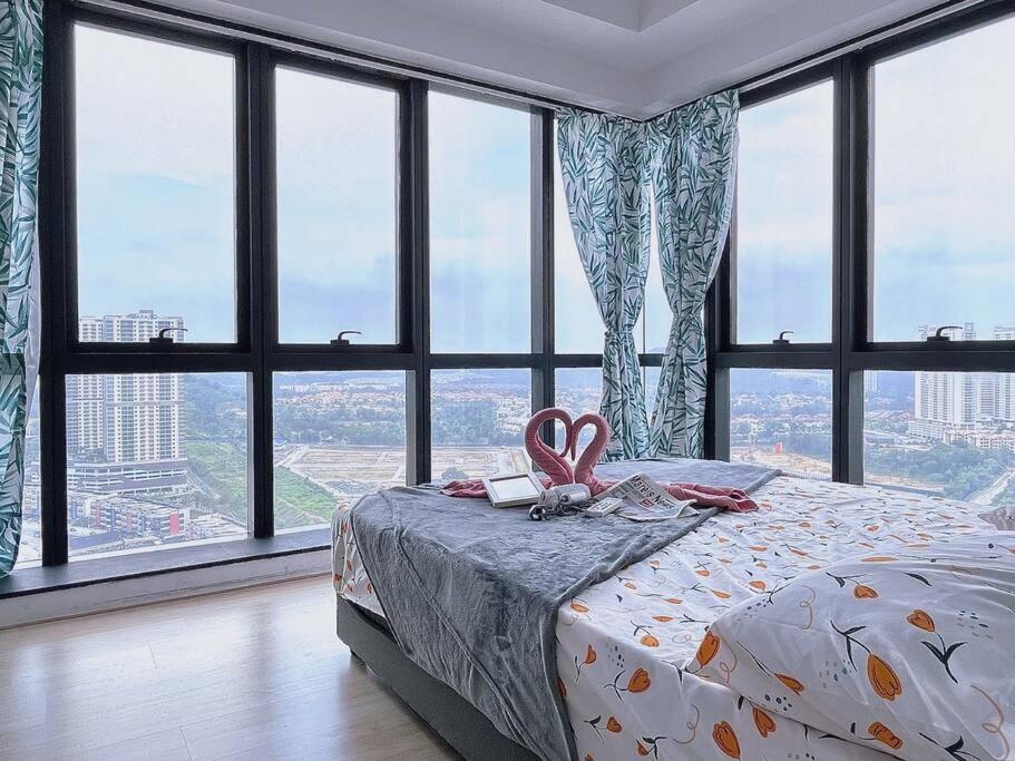 FREE Parking REVO 2 Bedrooms Bukit Jalil L28