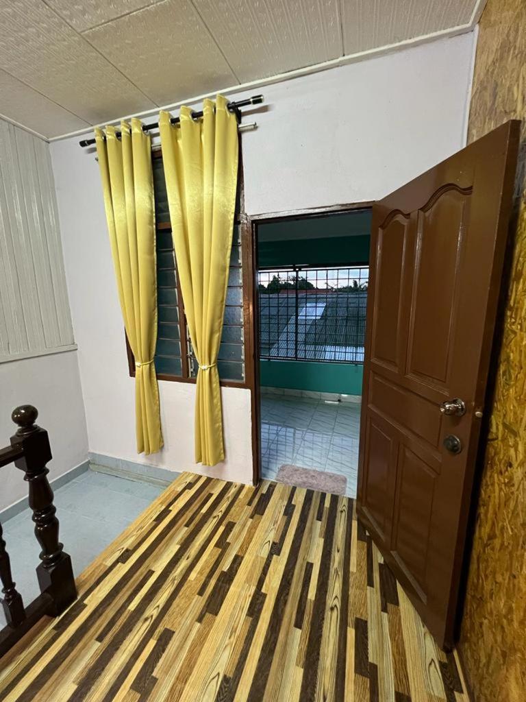 Homestay Ummie