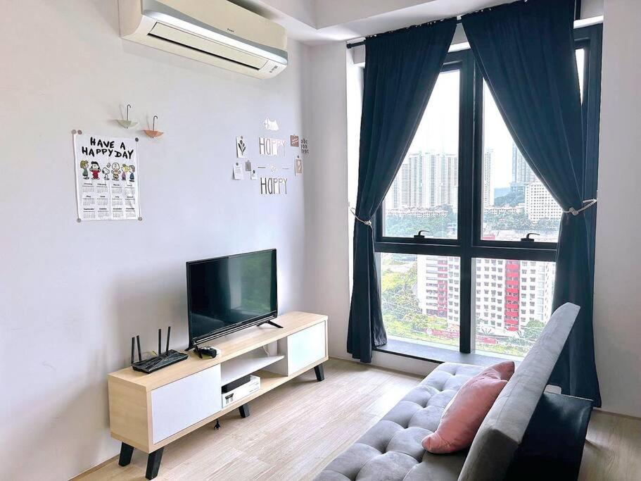 FREE Parking REVO 2 Bedrooms Bukit Jalil L13A