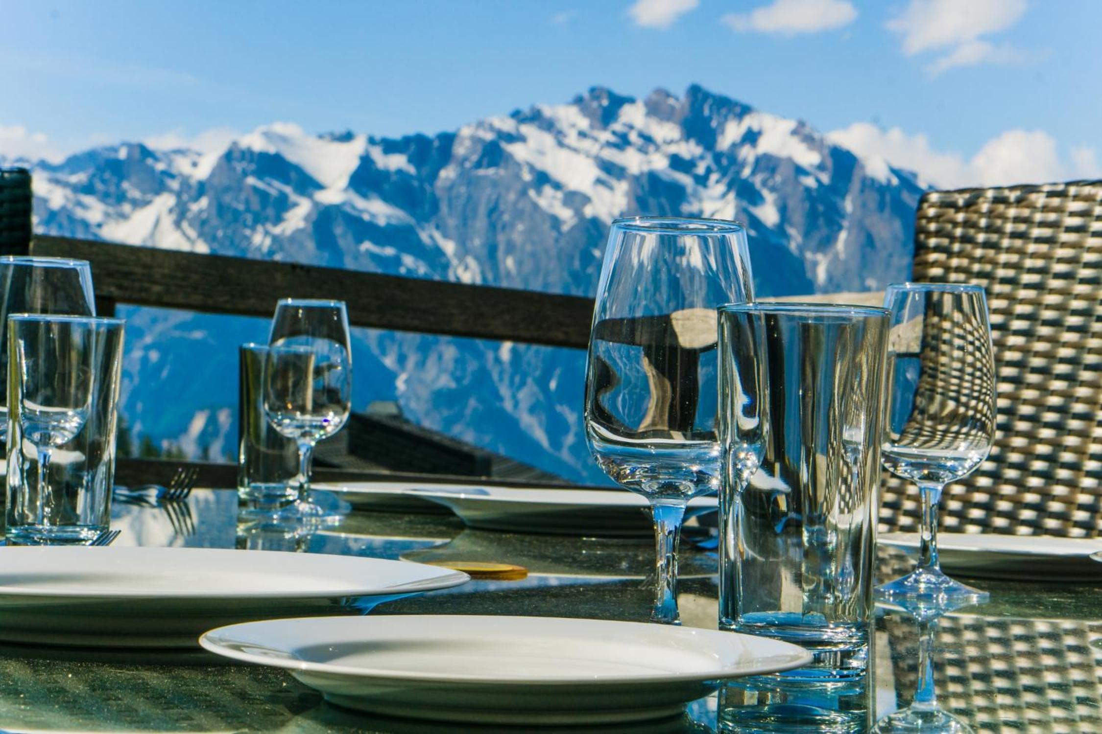 Chalet le Grand Ours view 3