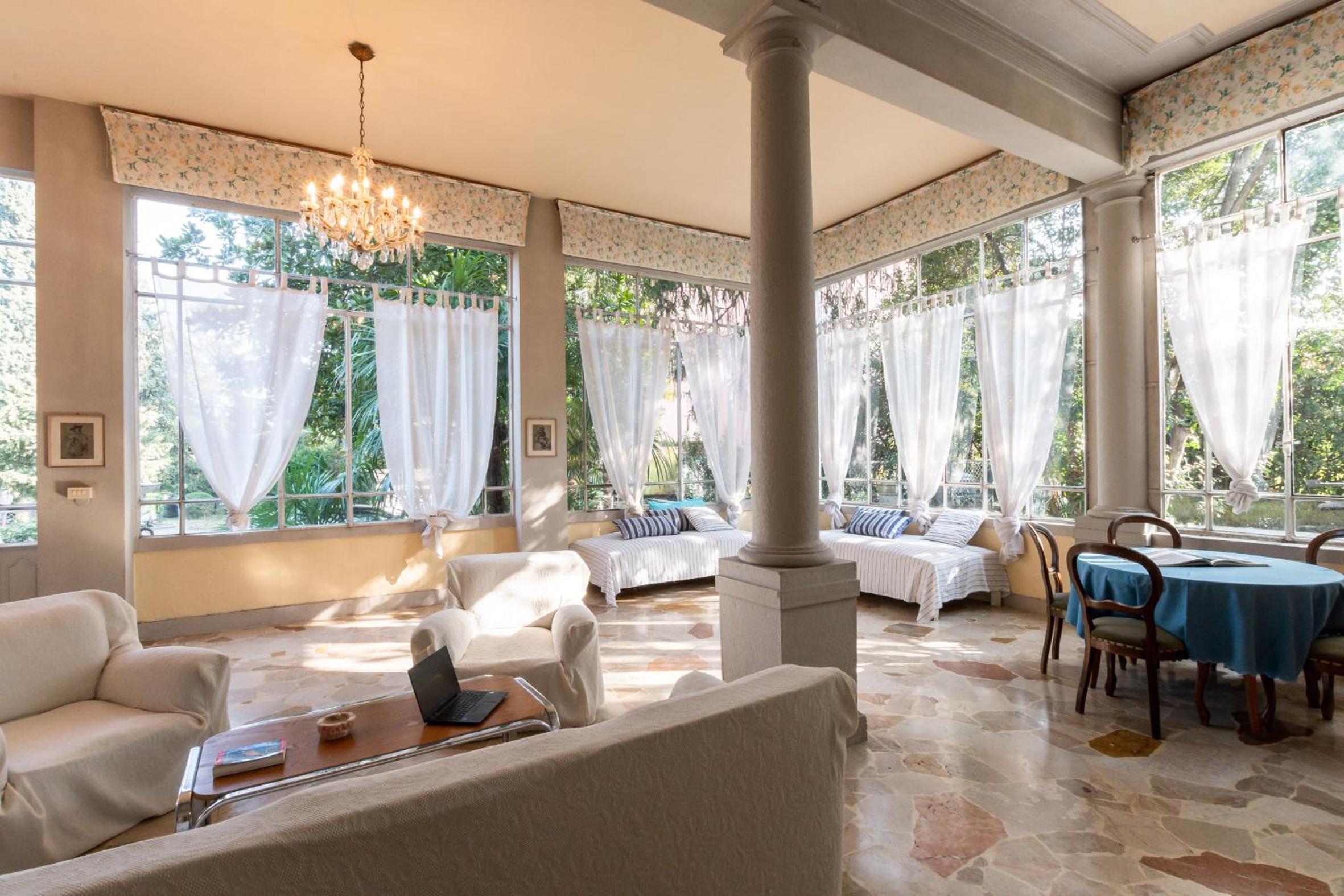 Villa Excelsior Dimora Liberty con Accesso al Lago