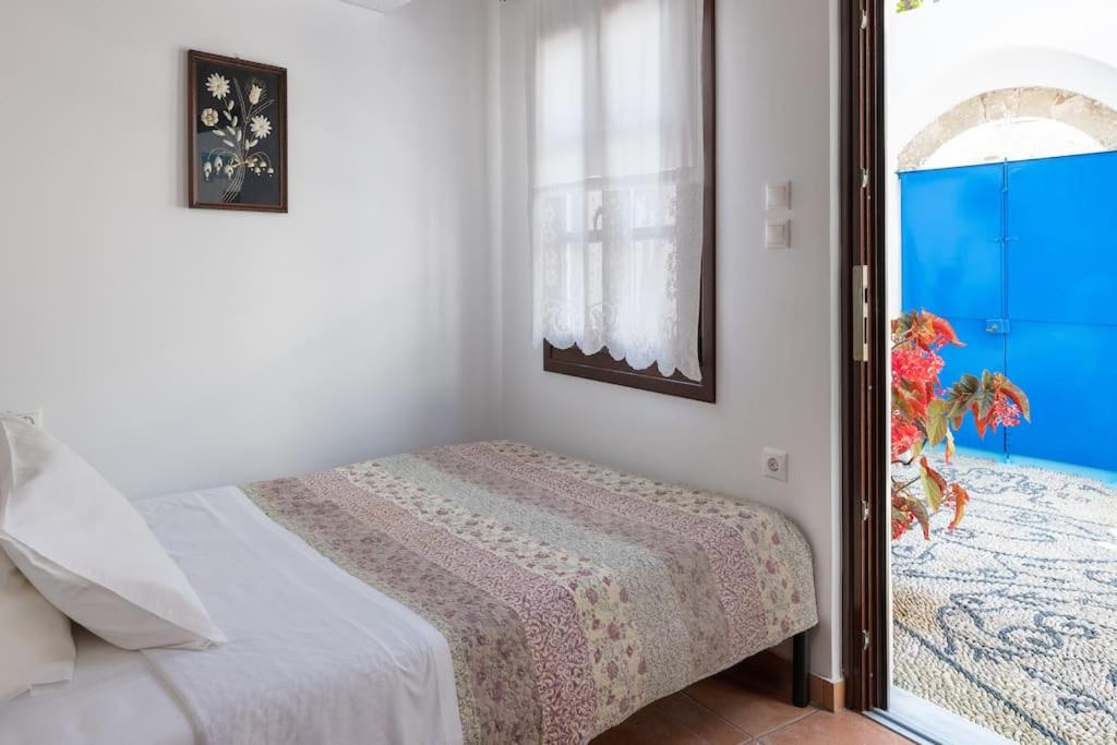 Genovefa traditional house
