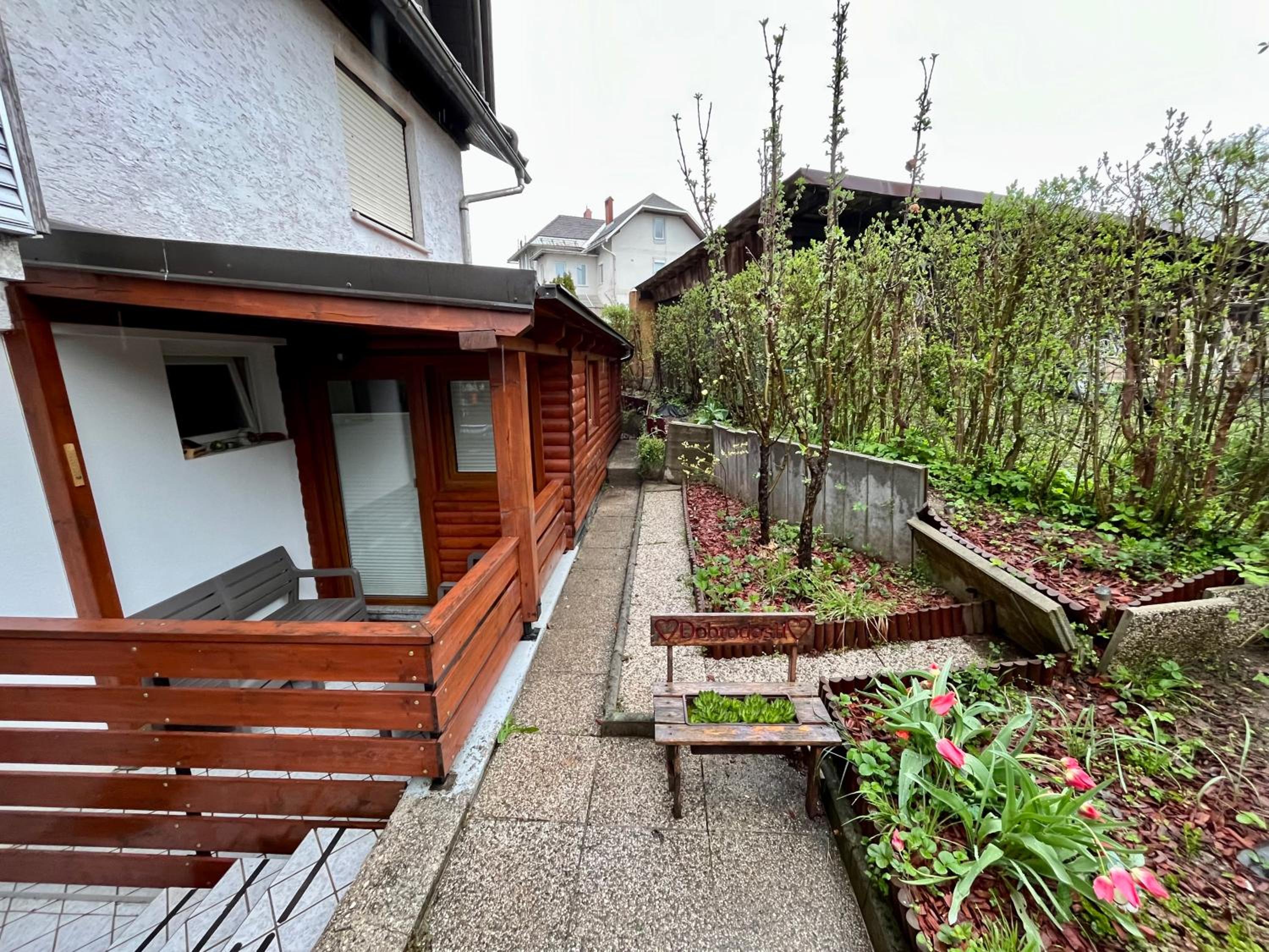 Photo 23