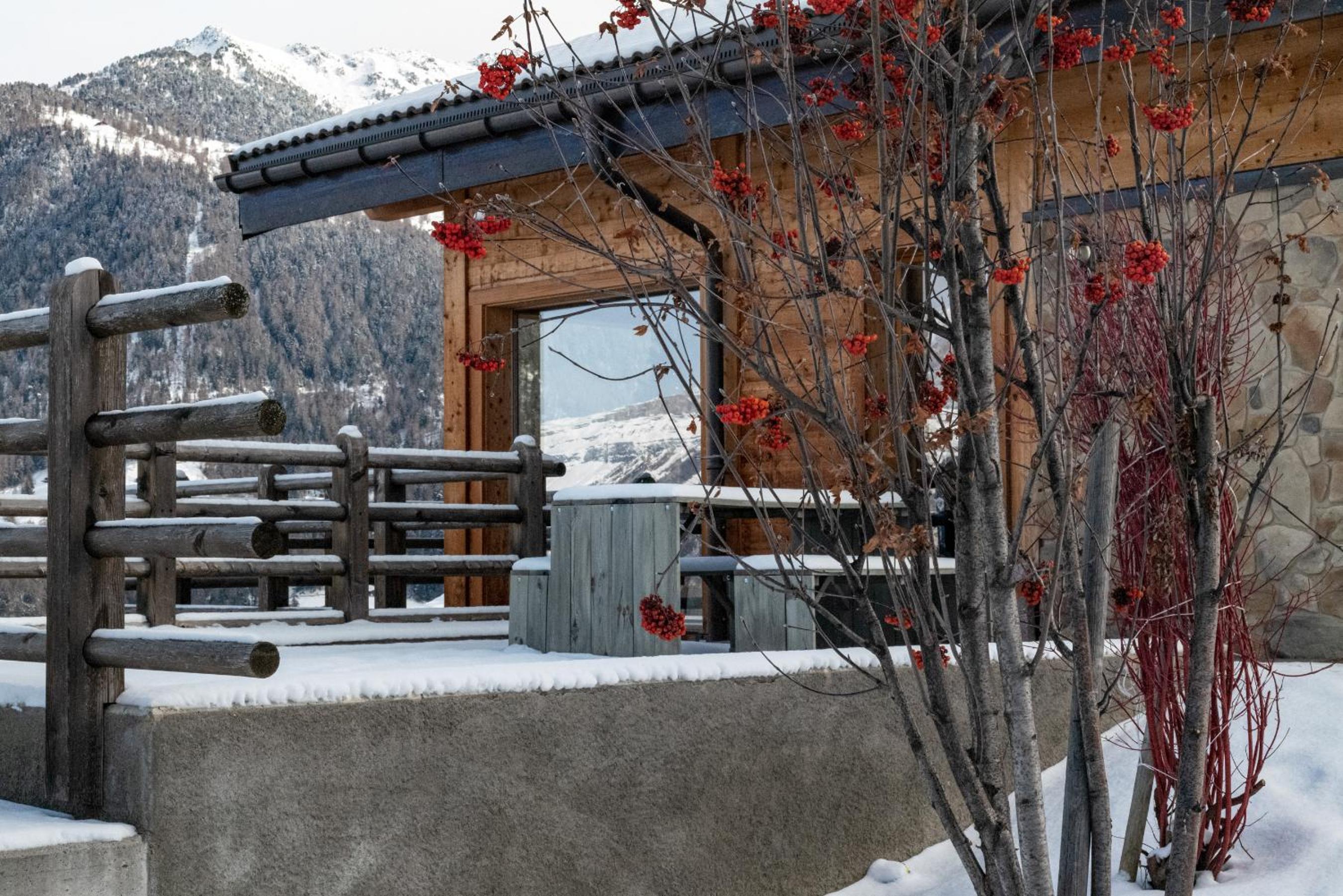 Chalet Inchalat view 3