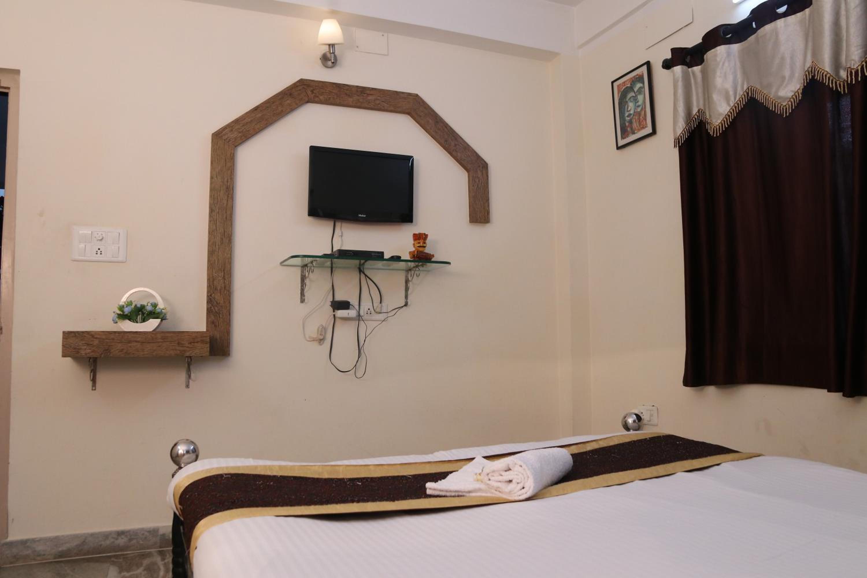 The Elite Apartment Hotel