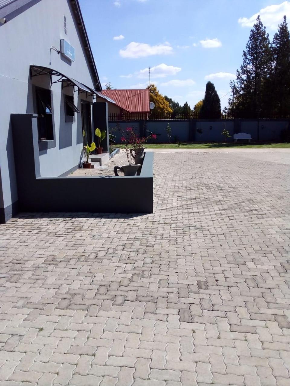 Contractors Group Accommodation In Klerksdorp view 2