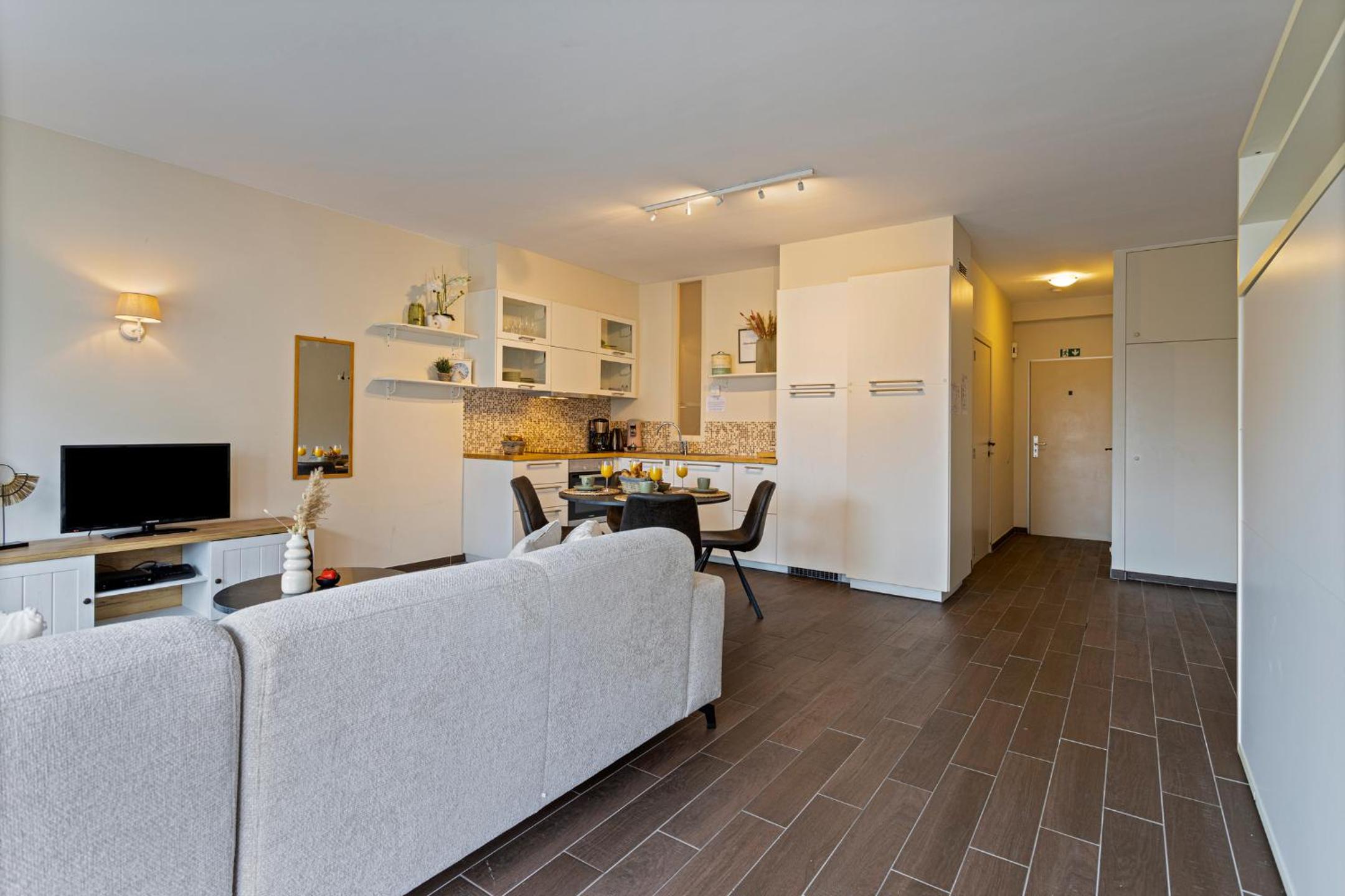 Flat Marthe view 5