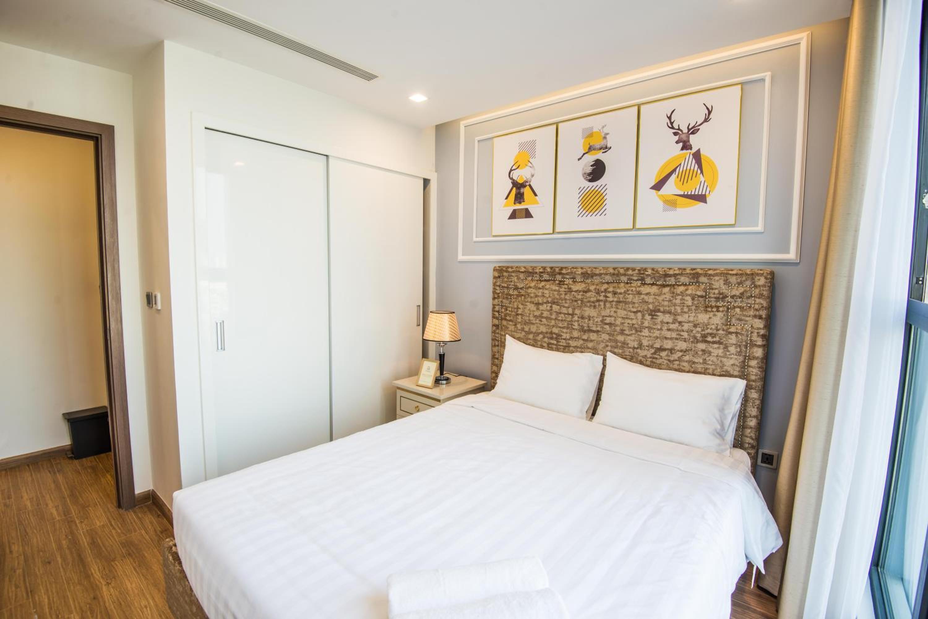 Premium Apartment Vinhomes Metropolis BaDinh