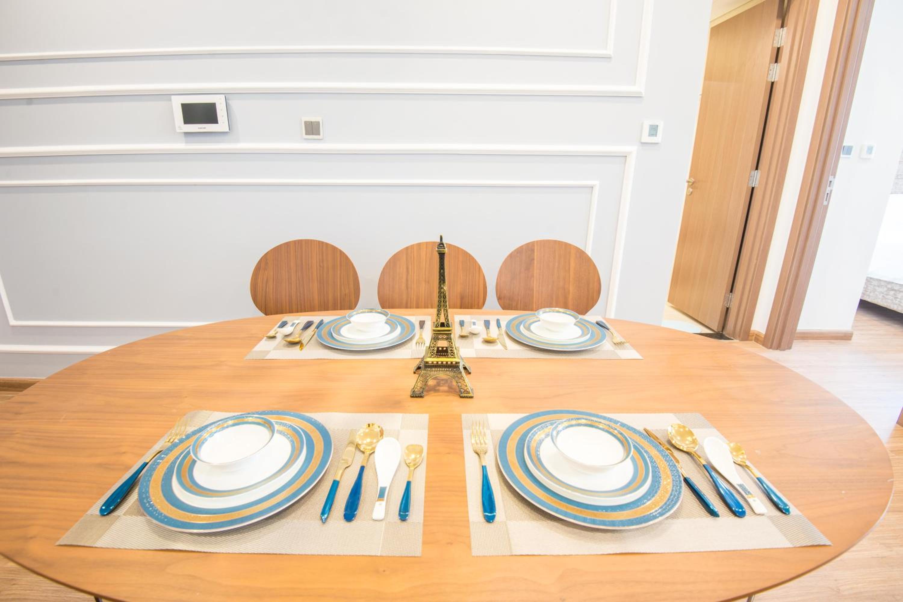 Premium Apartment Vinhomes Metropolis BaDinh