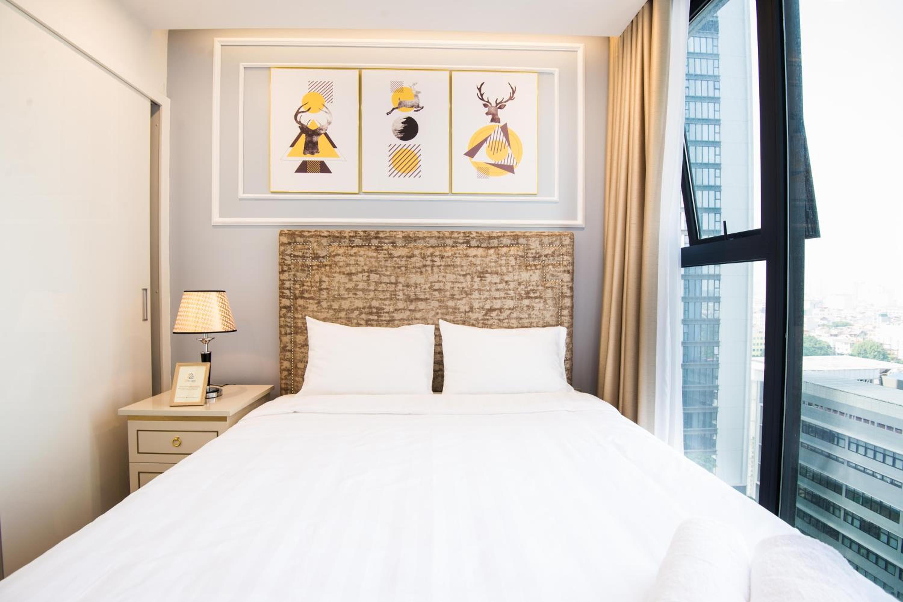 Premium Apartment Vinhomes Metropolis BaDinh