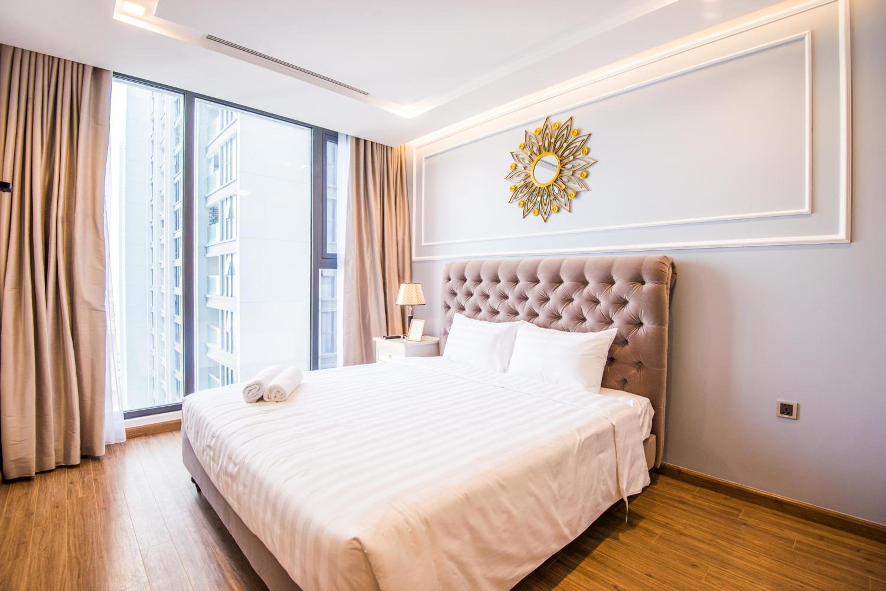 Premium Apartment Vinhomes Metropolis BaDinh