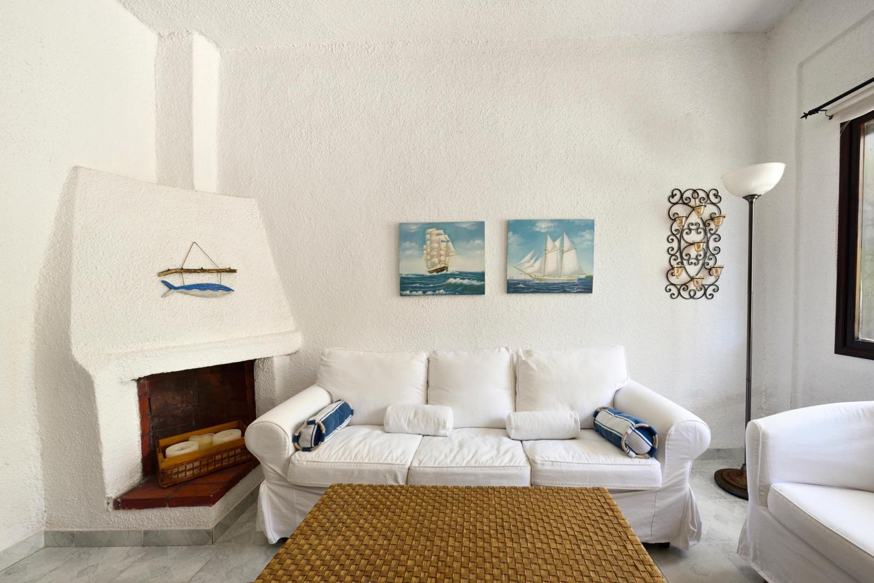Avra Chanioti
