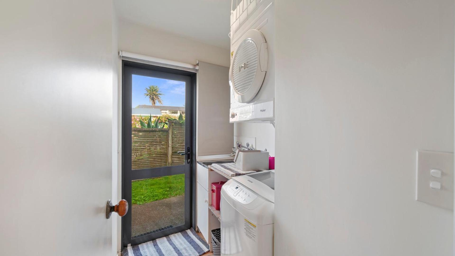 La Maison Ocean - Mount Maunganui Holiday Home view 3