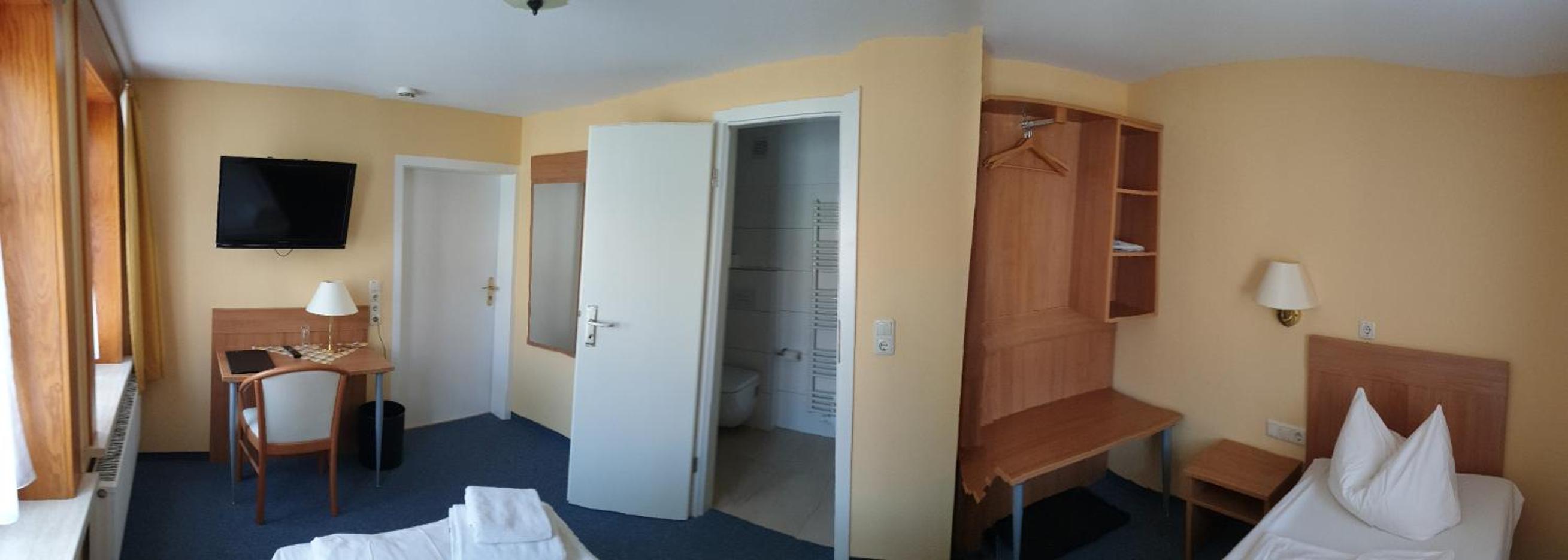 Hotel Thüringer Hof view 2