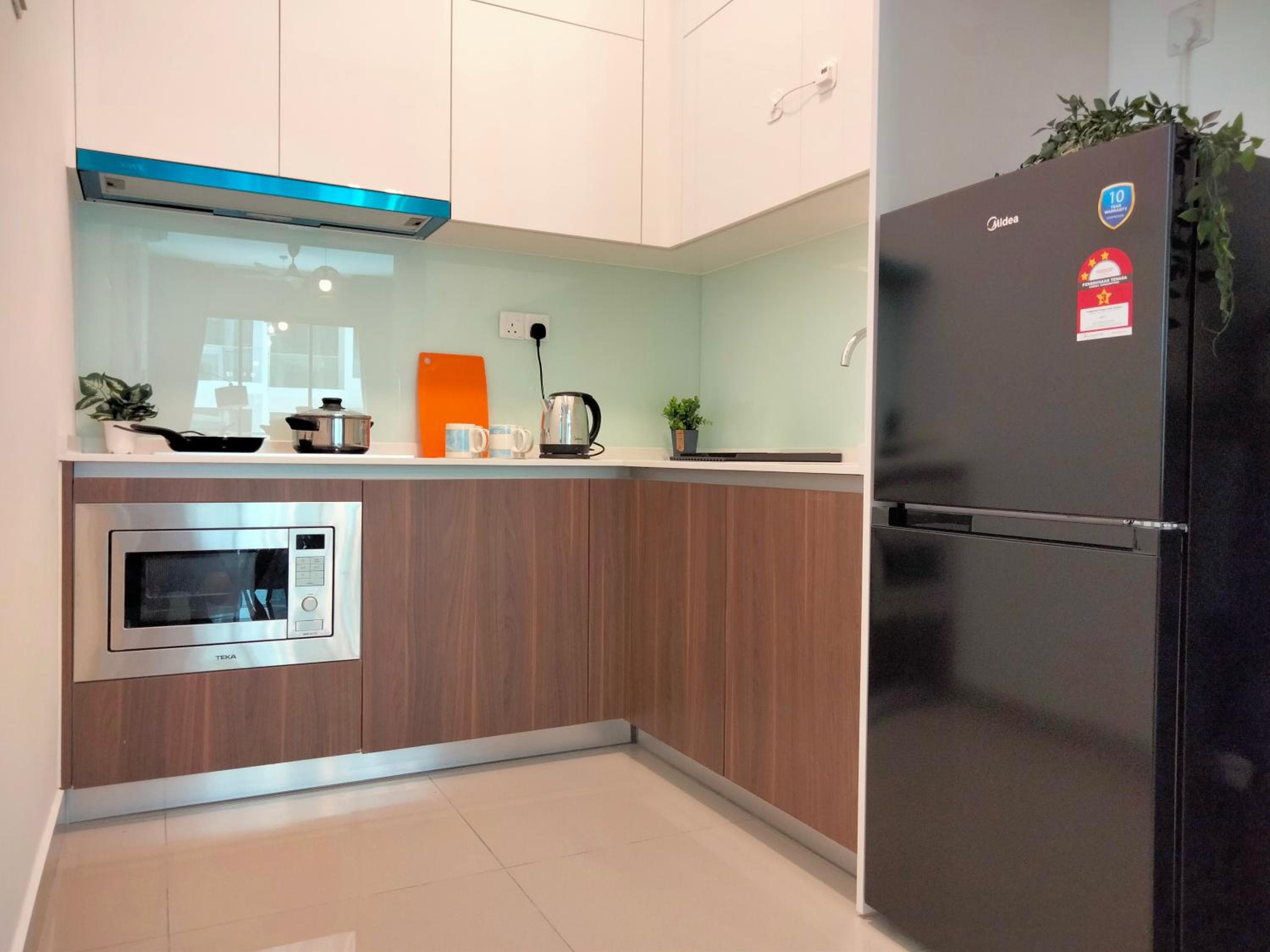 Lav Un Service Suite KL by HomeBrickz
