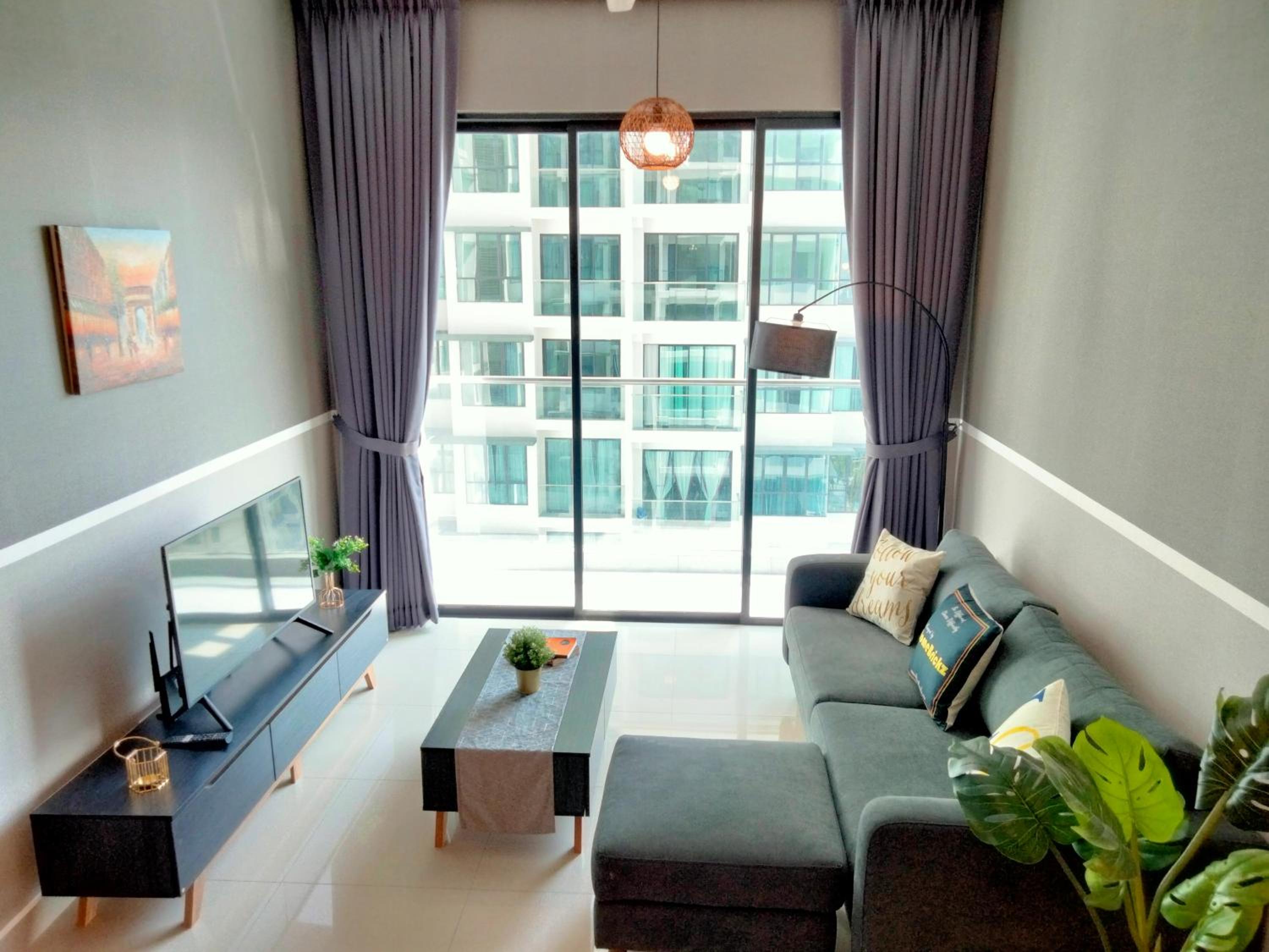Lav Un Service Suite KL by HomeBrickz