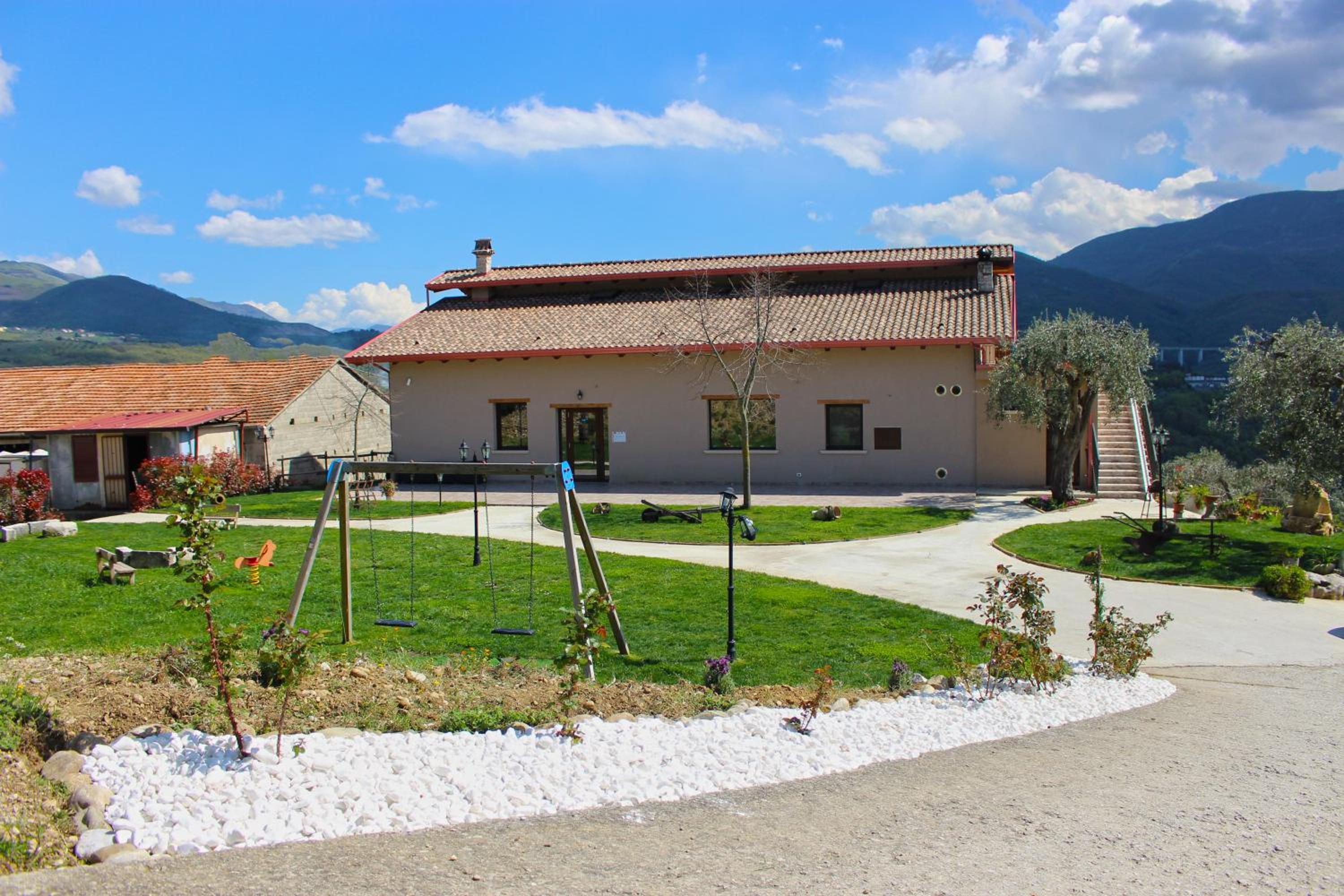 Tenuta Morrone view 2