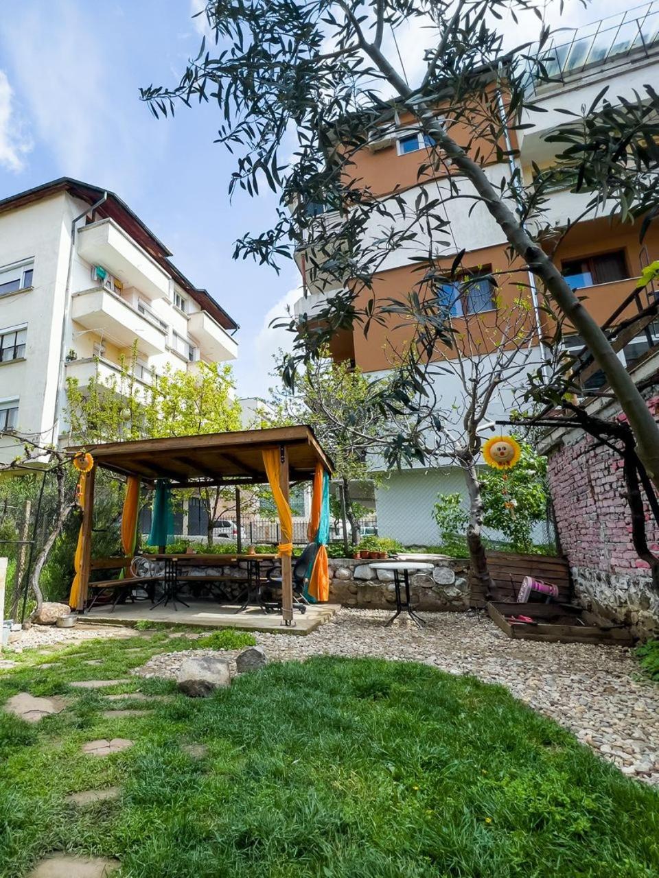 Berta Garden Apartmen