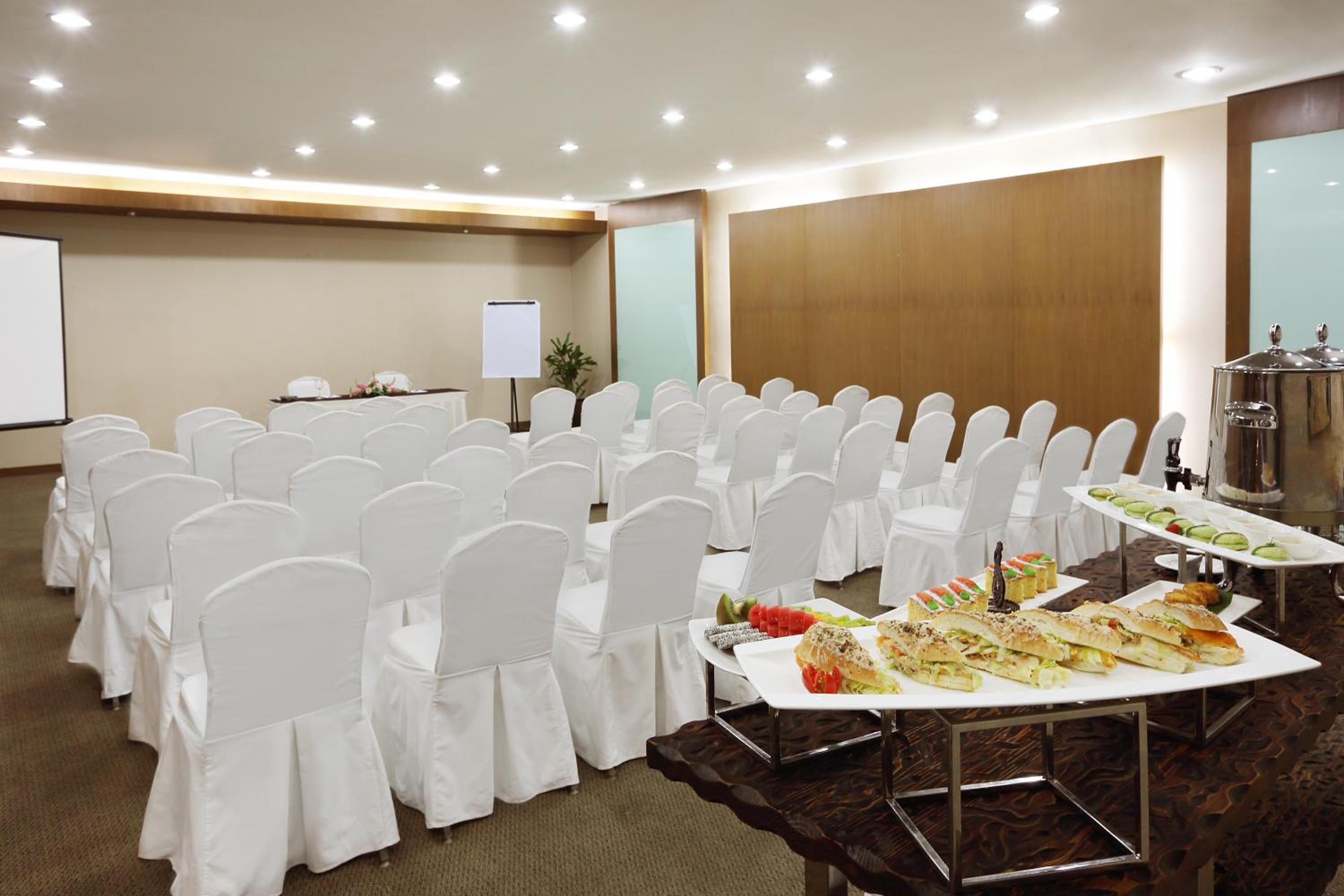 Aryaduta Suite Semanggi