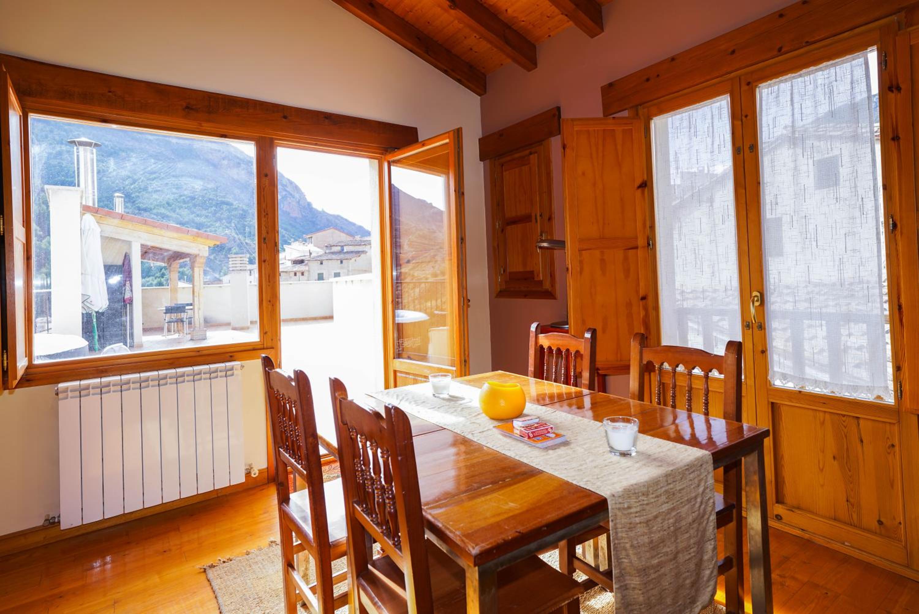 Casa Arnedillo by Apartamentos Arnedillo