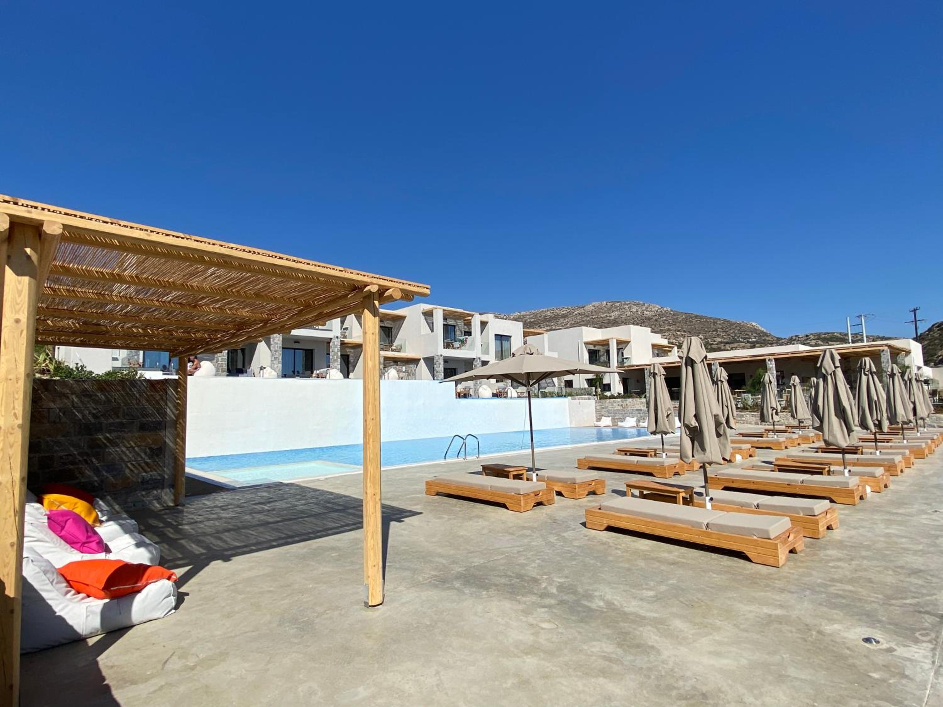 Helios Beach Hotel & Bungalows — 13