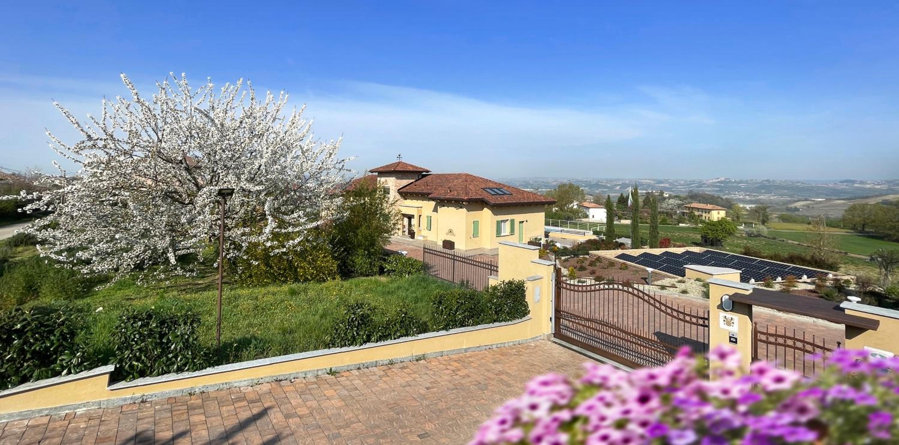 Villa Cristina Suite view 5