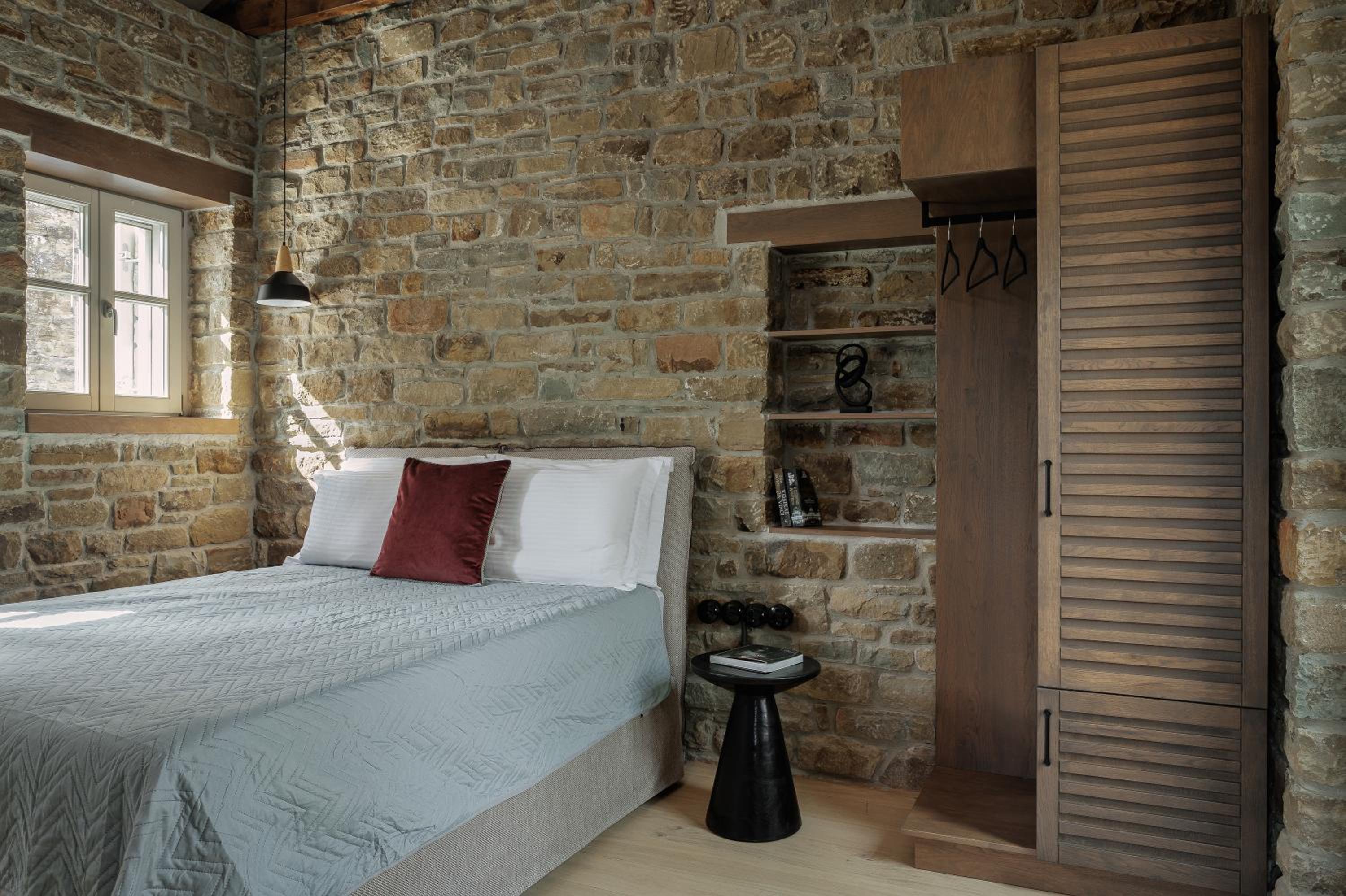 LozArt Traditional Stone House