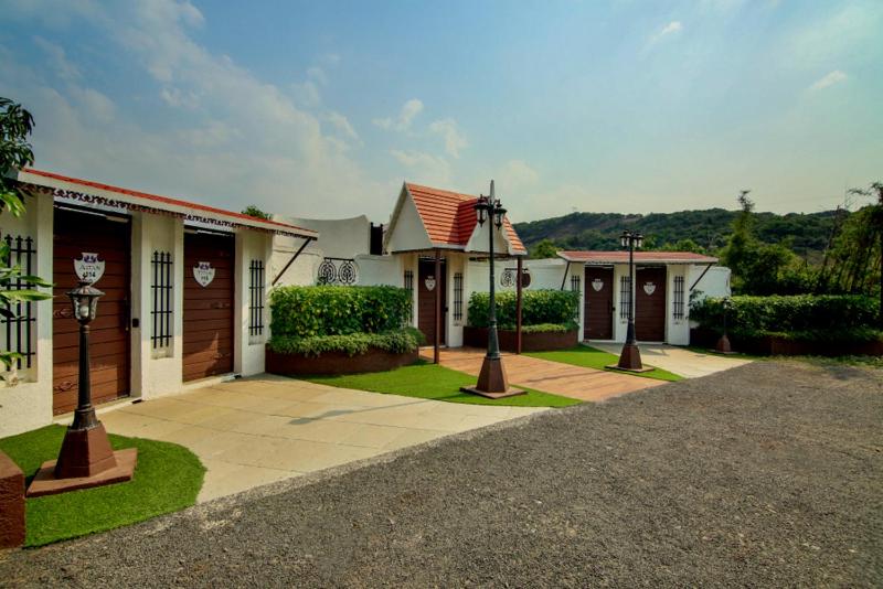 Lonavala Vacations - Nostravila - Property Image 59