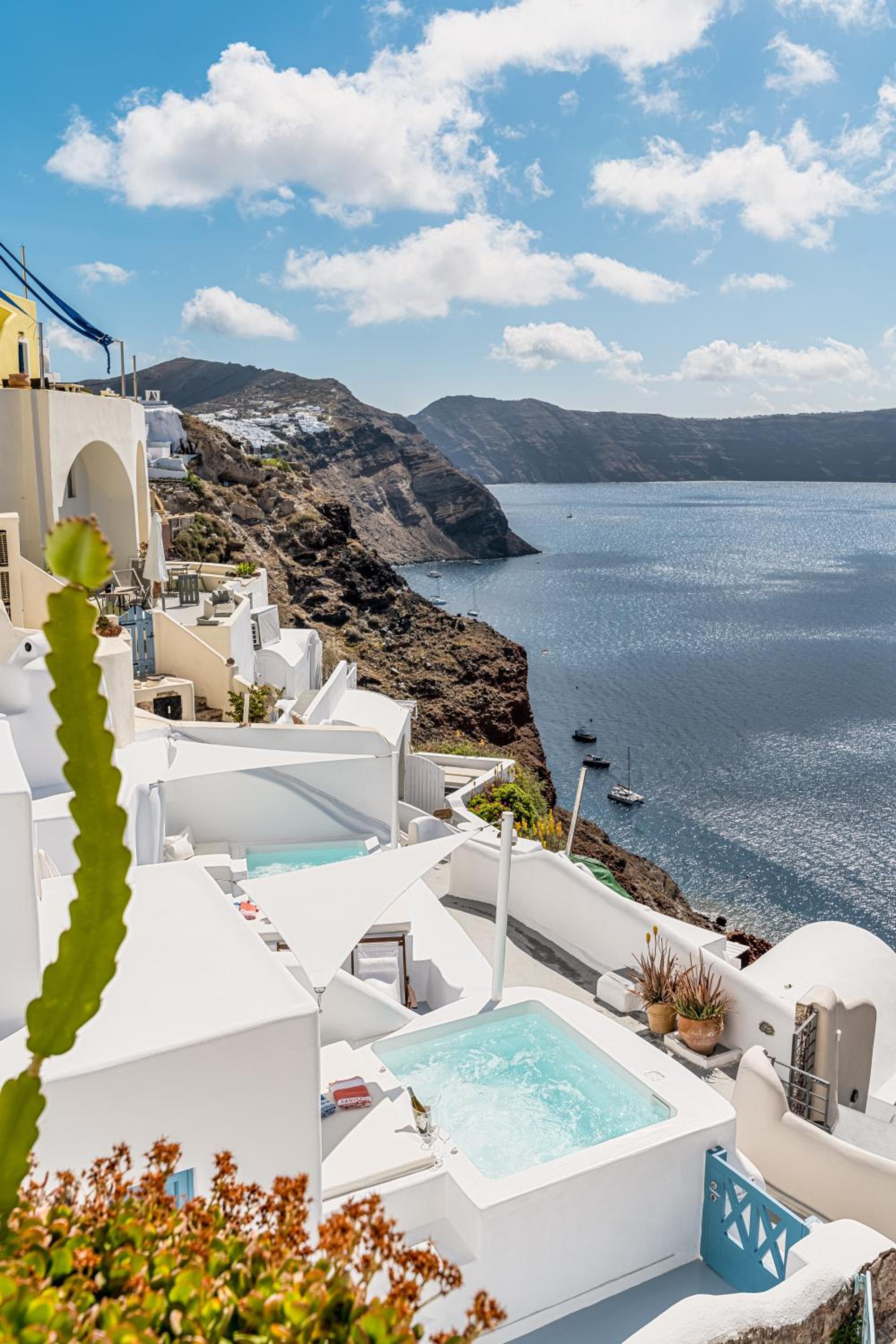 Aristos Life Luxury Cave Villas
