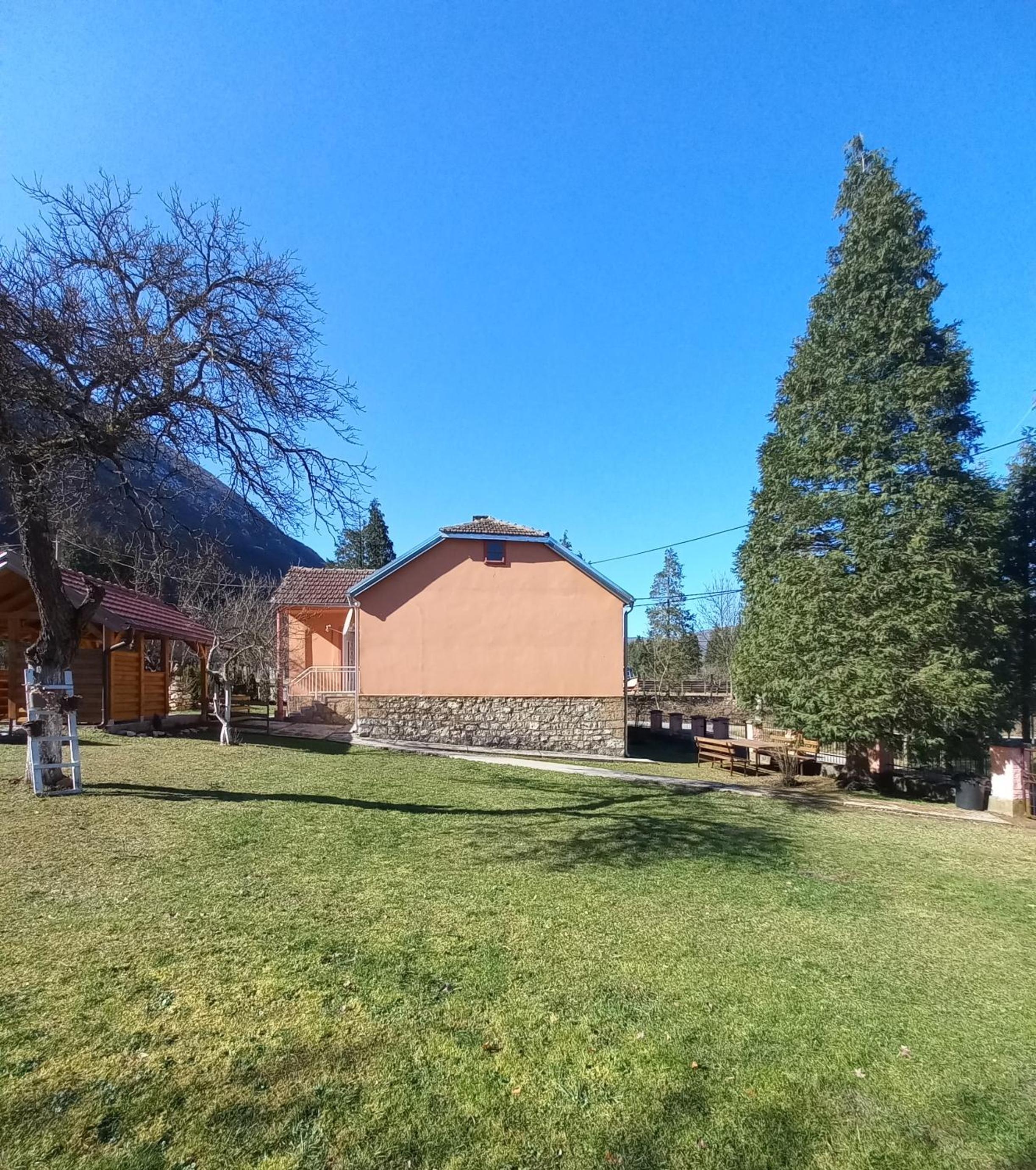 NAXI GUEST HOUSE view 3