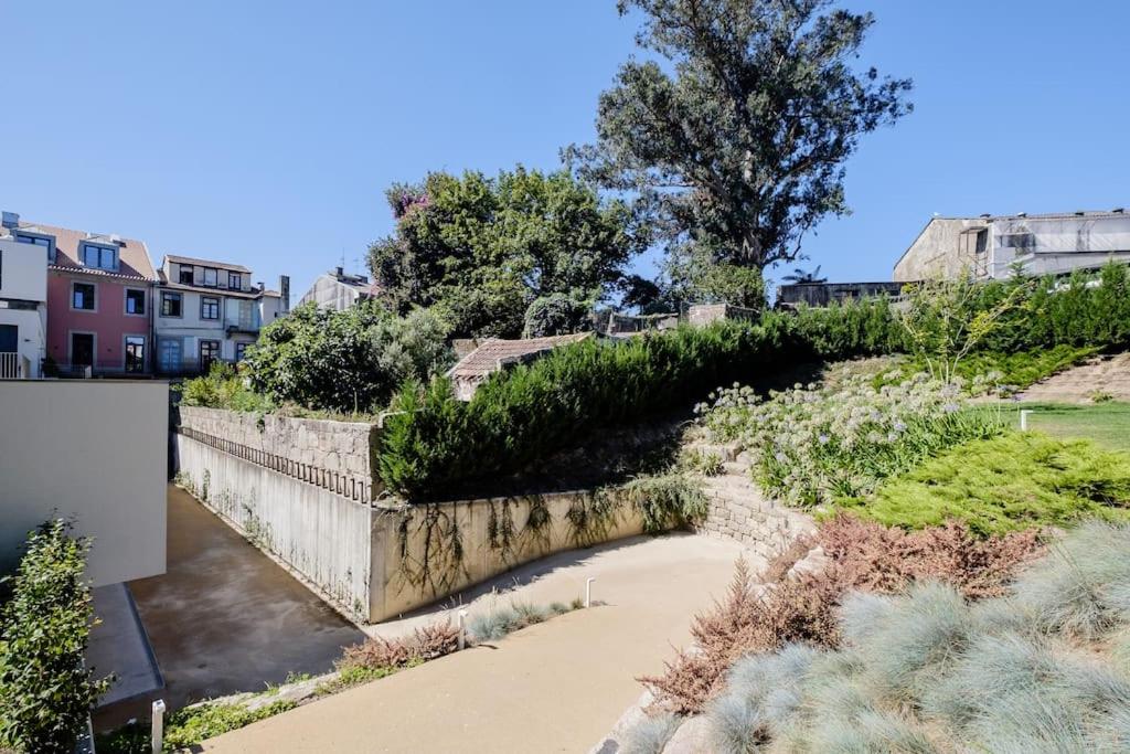 Boutique Rentals-Primrose Terrace&Garage