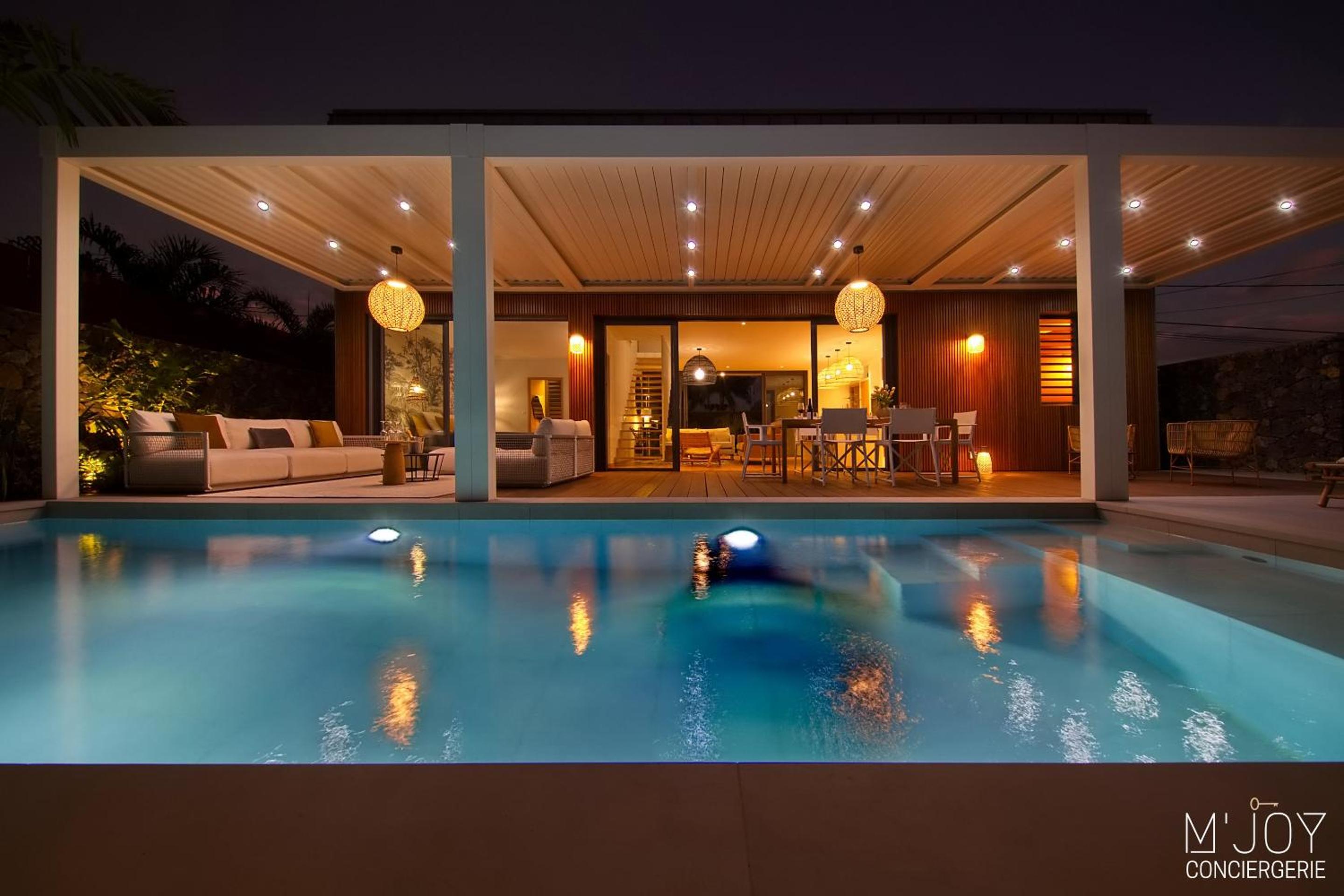 La luxueuse VILLA DE MARIE