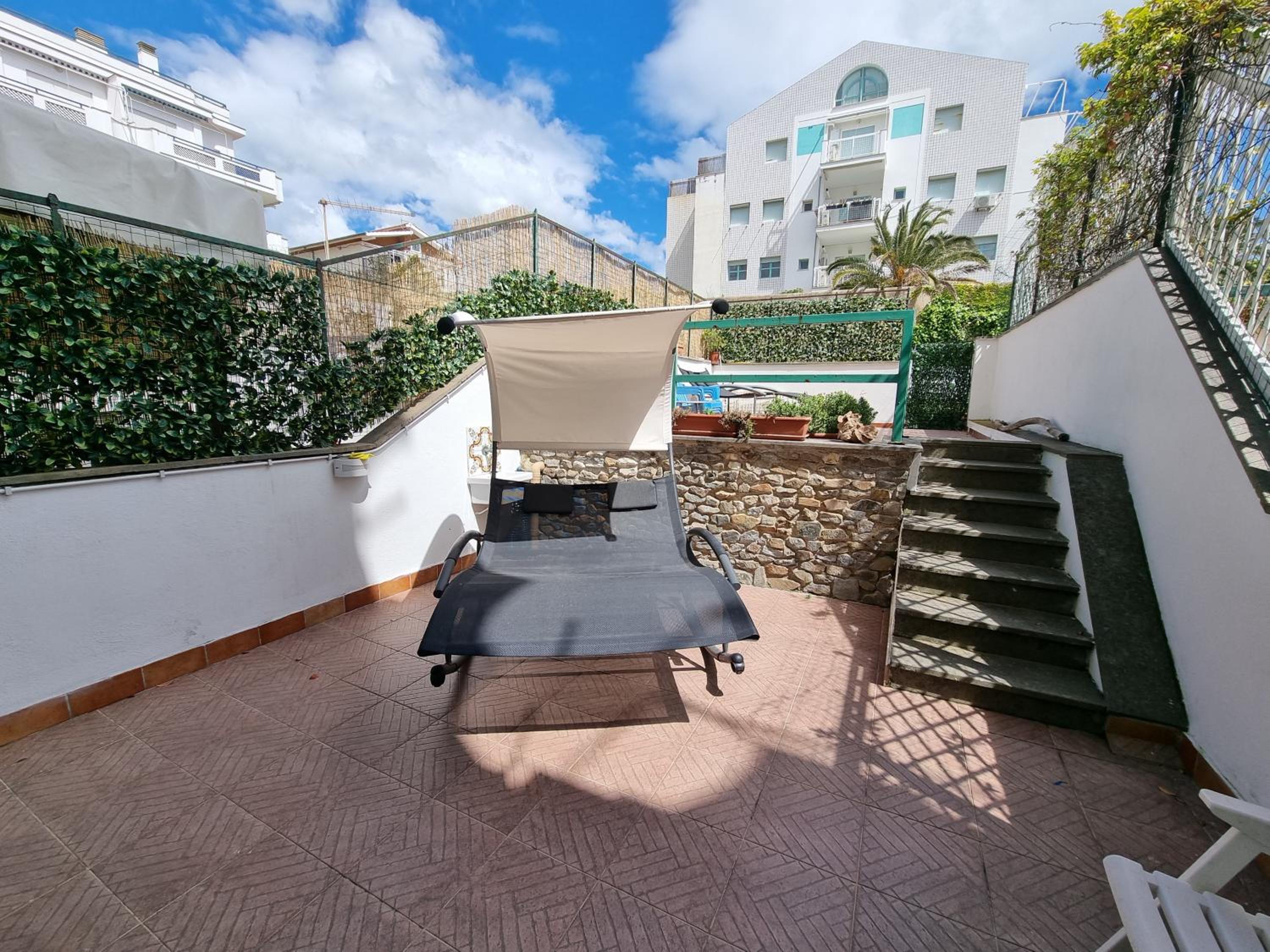 Alloggio in residence con pontile privato e accesso diretto al mare view 4
