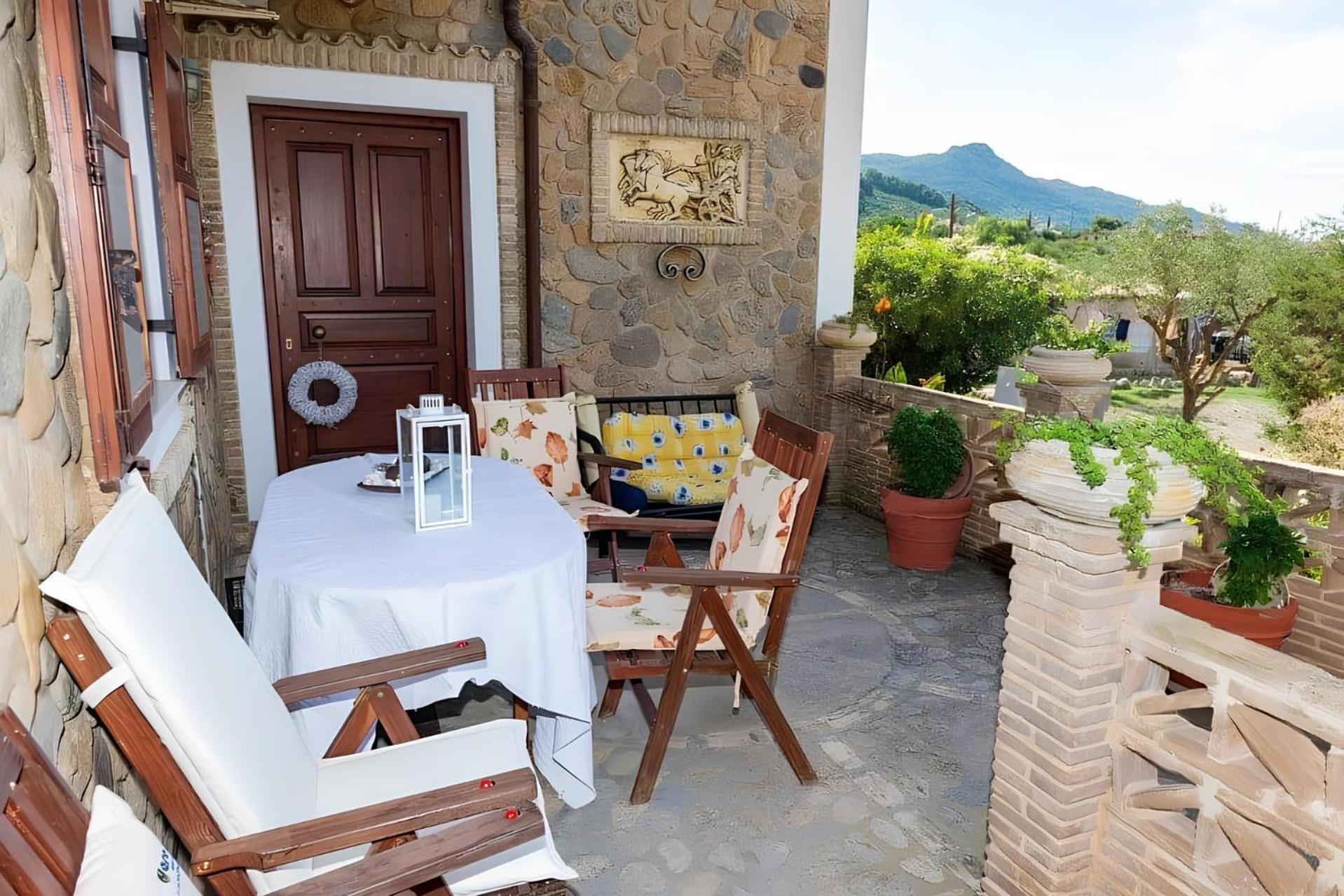 Sunshine Villa photo 3