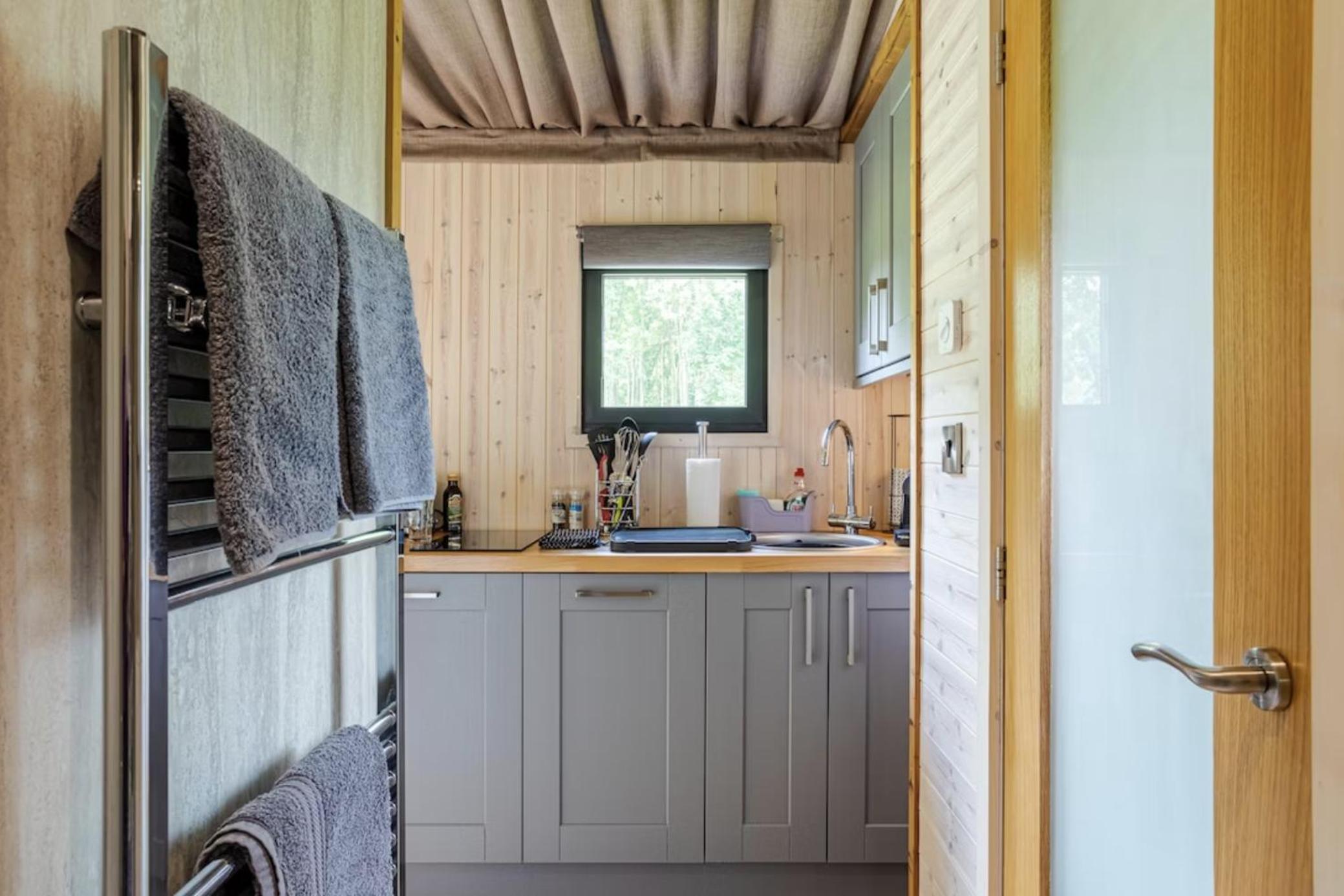Riverside Cabins