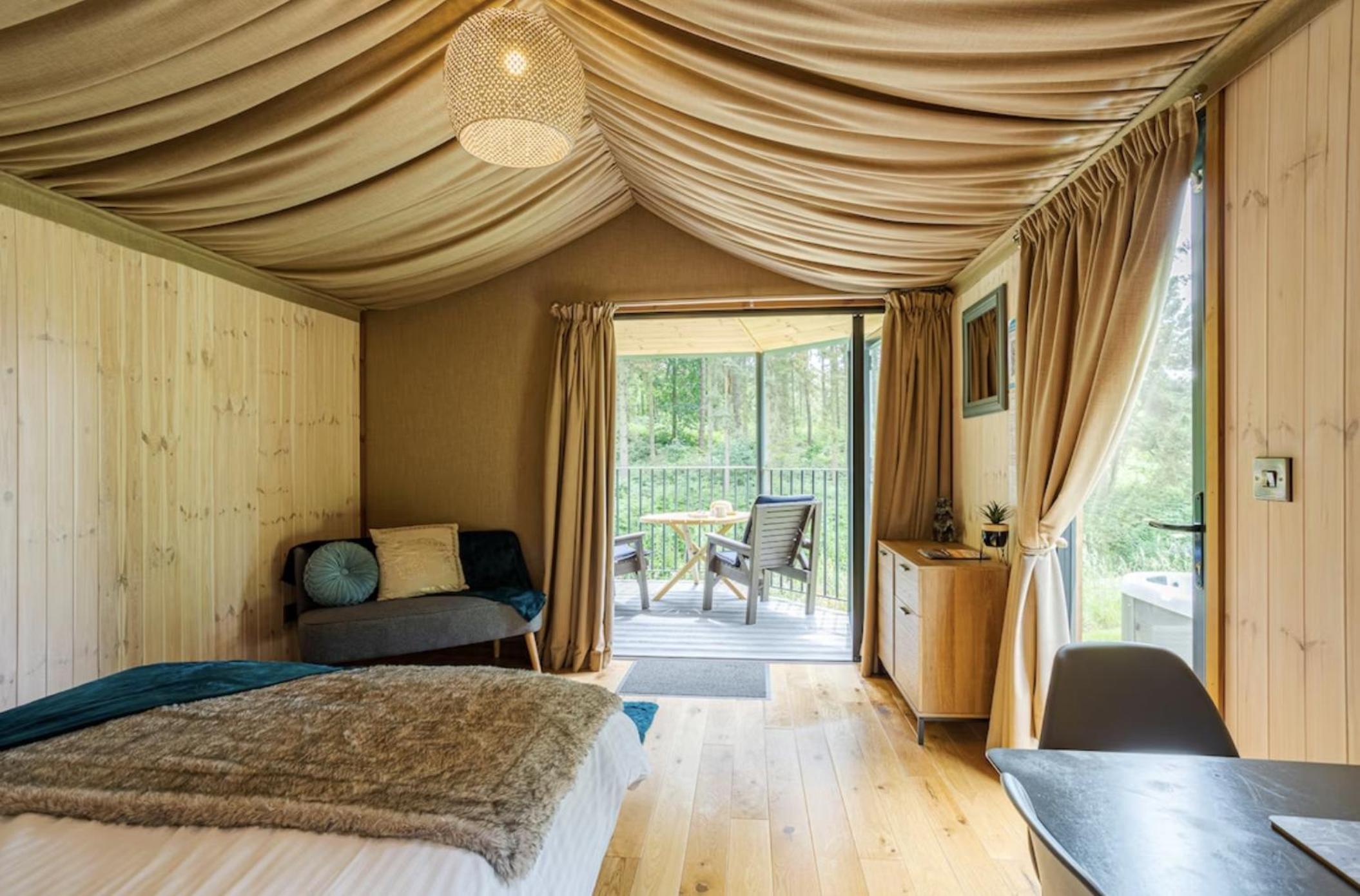 Riverside Cabins