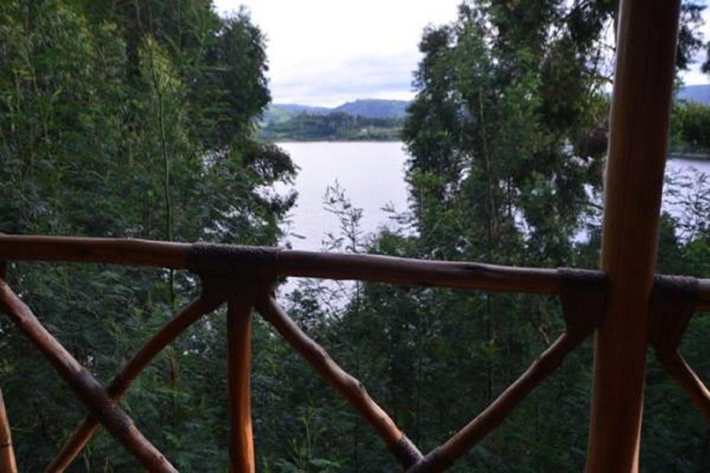 Lake Bunyonyi Eco Resort